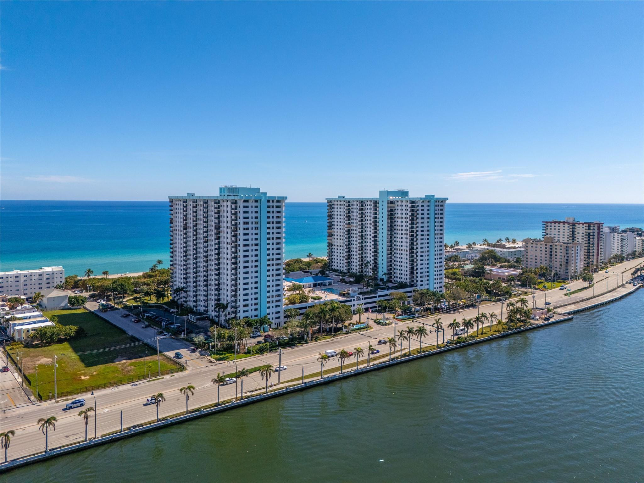 1201 S Ocean Drive 1607N