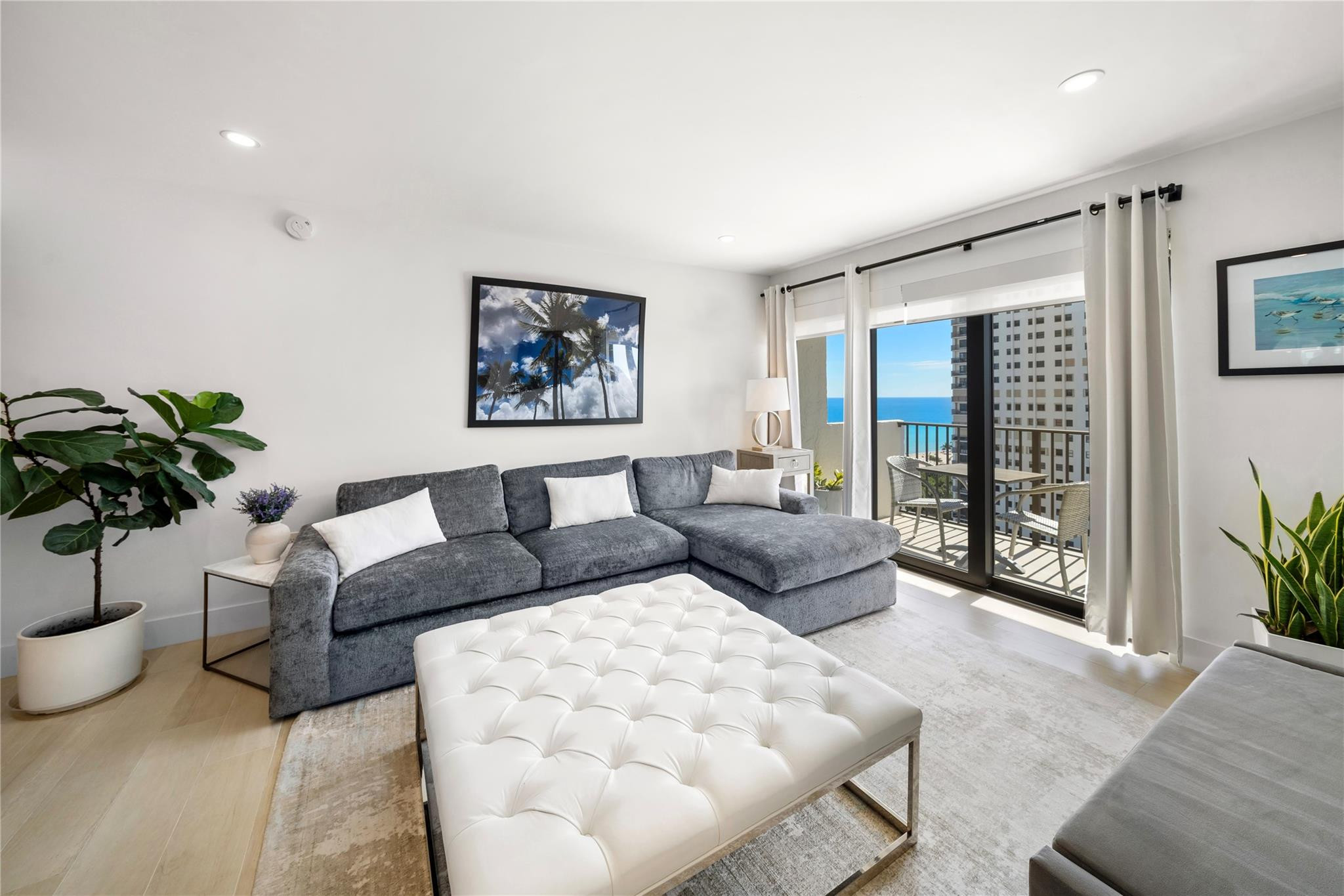 1201 S Ocean Drive 1607N