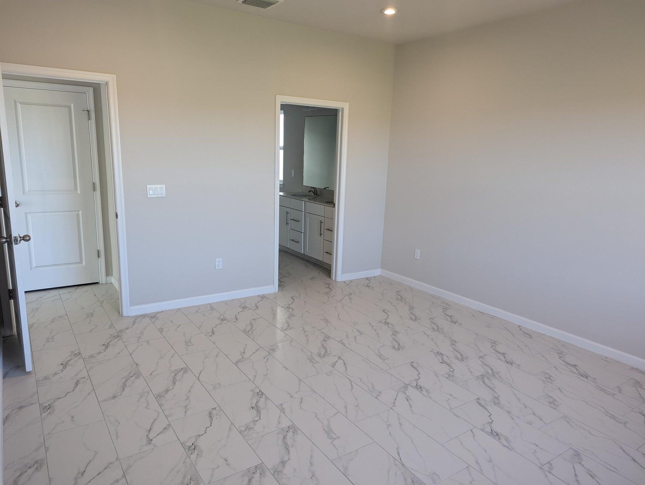 10579 SW Vasari Way SW