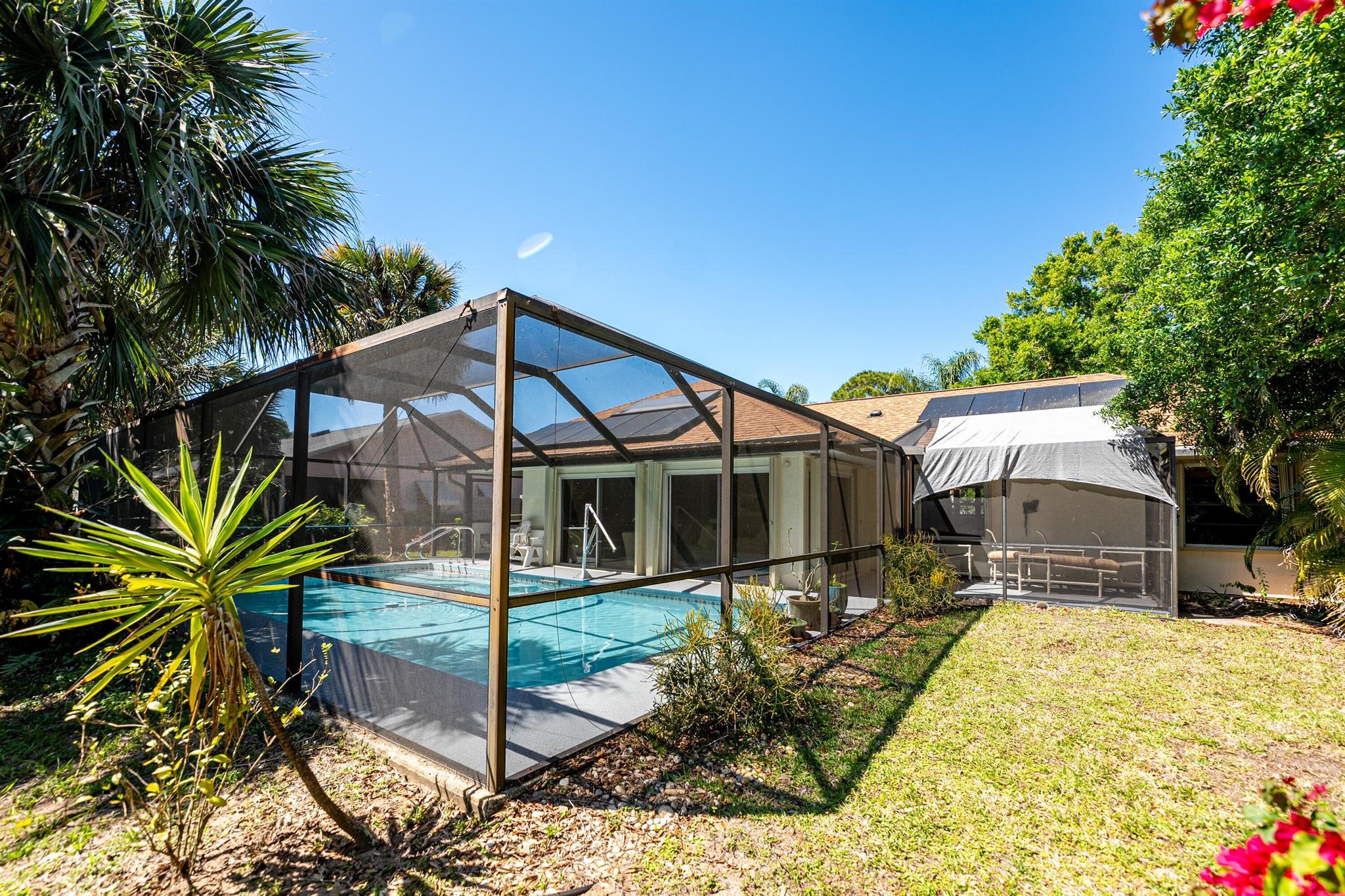 632 Albatross Terrace