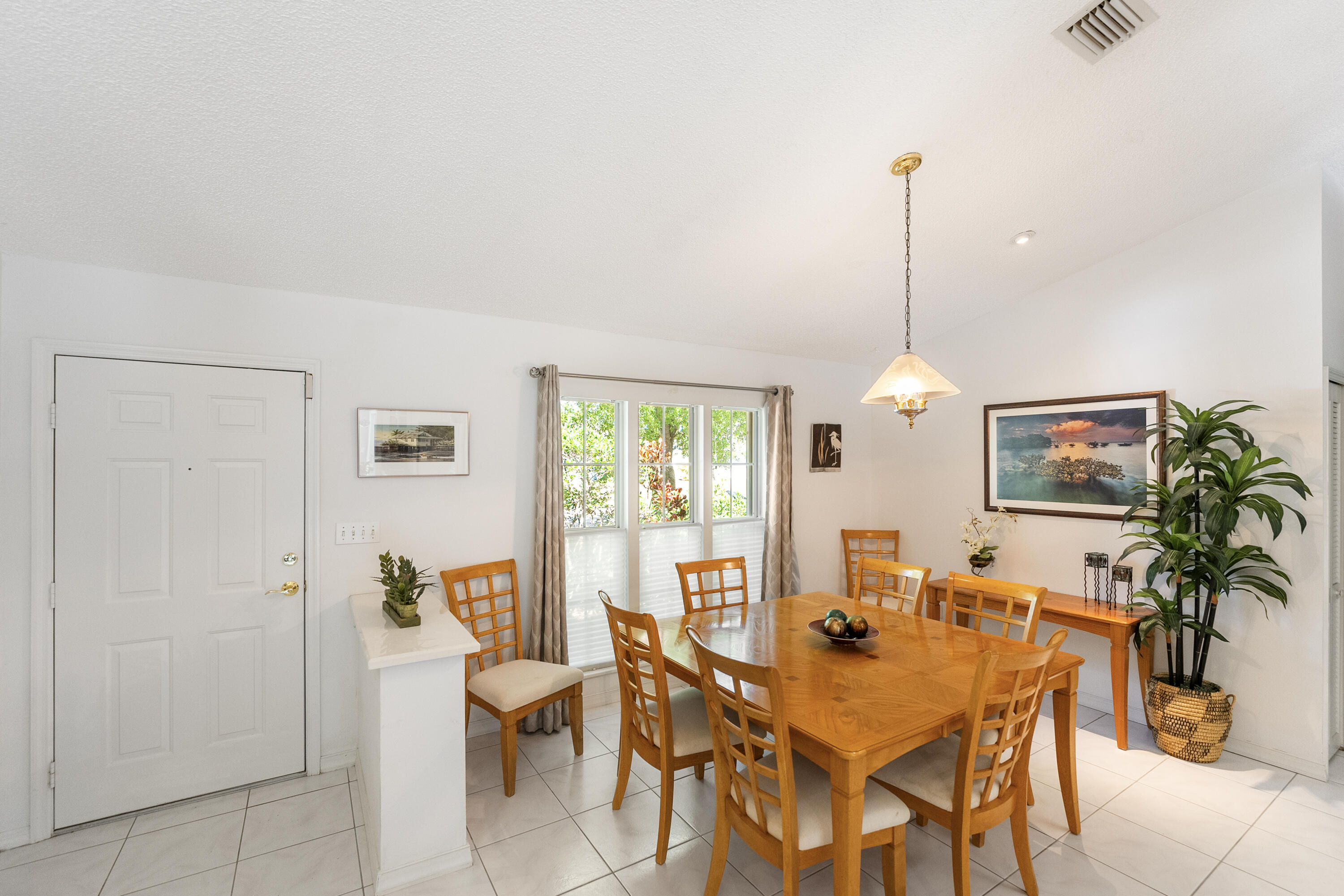 632 Albatross Terrace