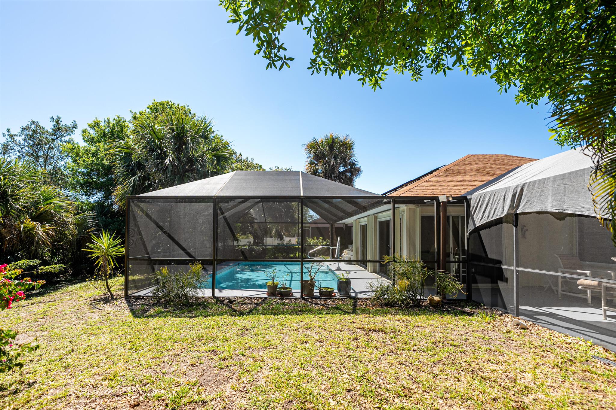 632 Albatross Terrace