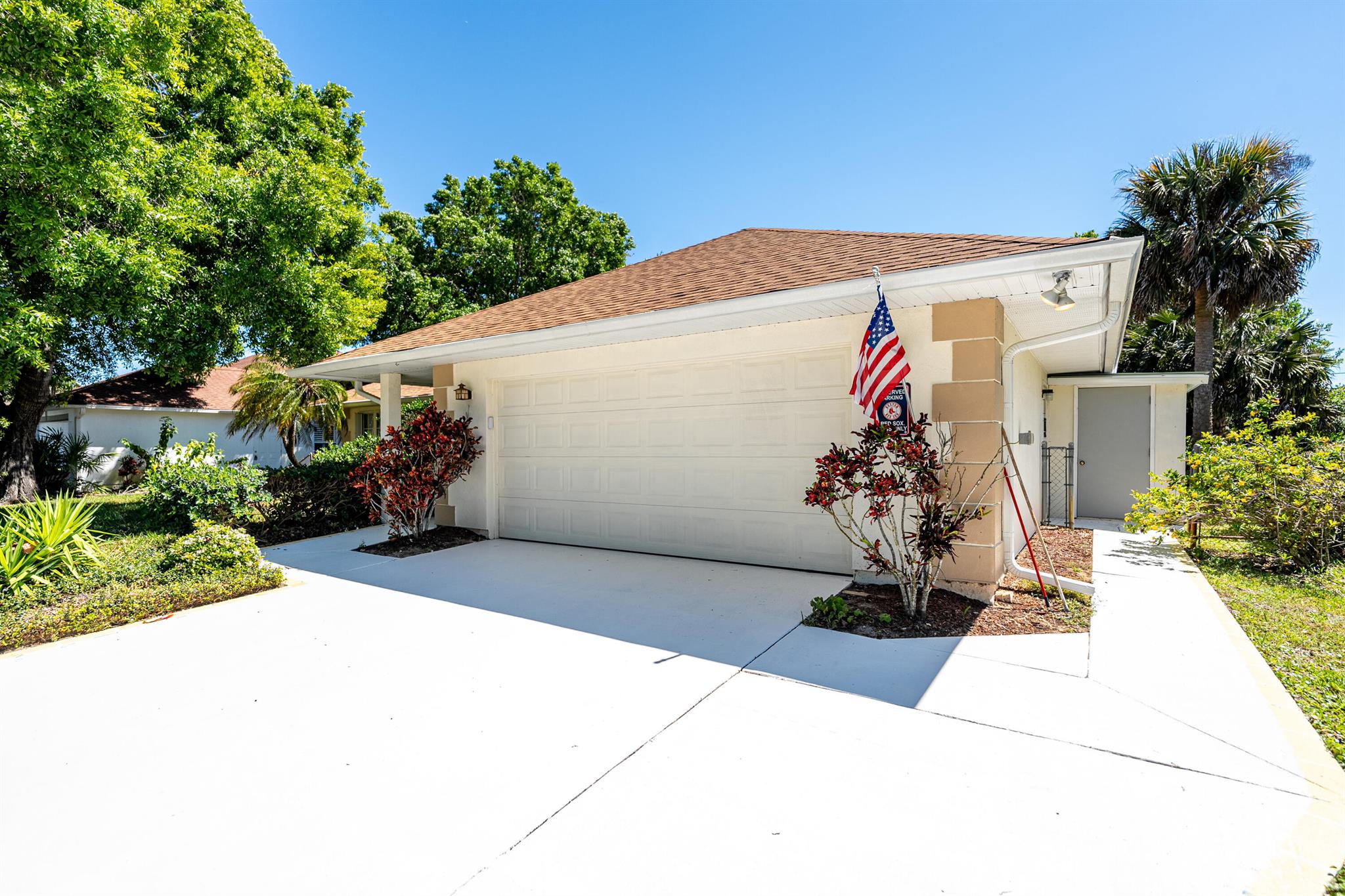 632 Albatross Terrace