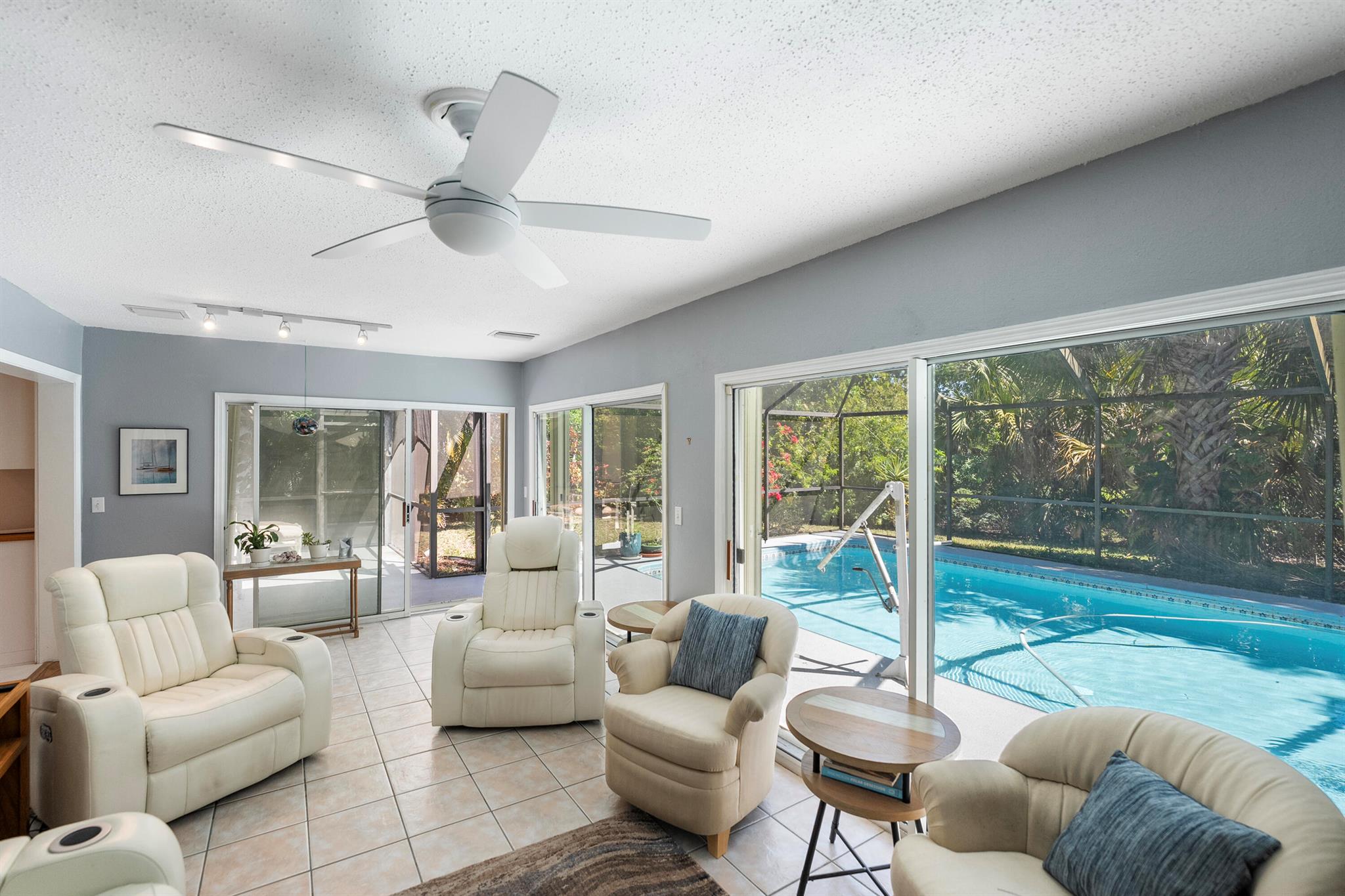 632 Albatross Terrace