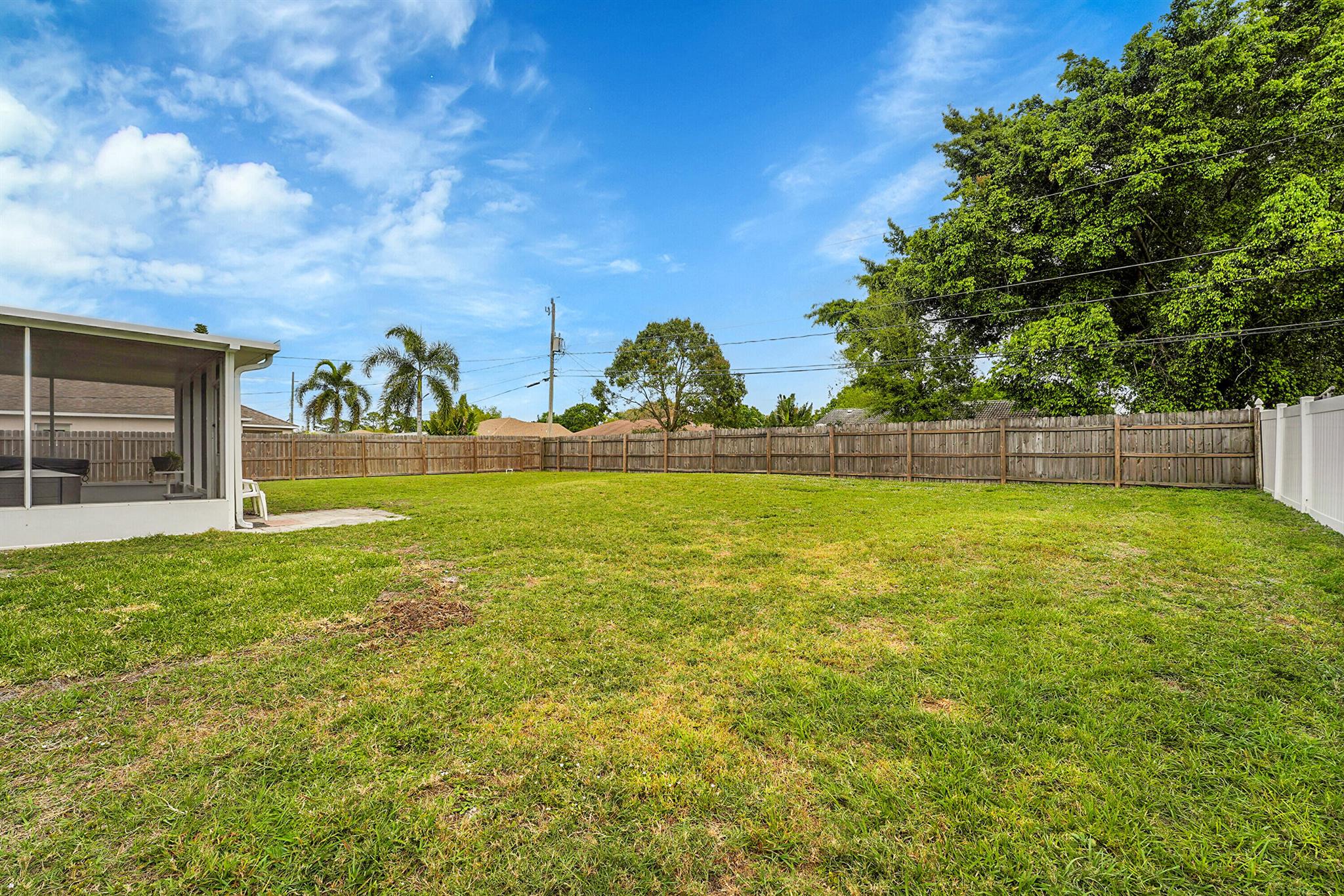 1973 SW Davis Street