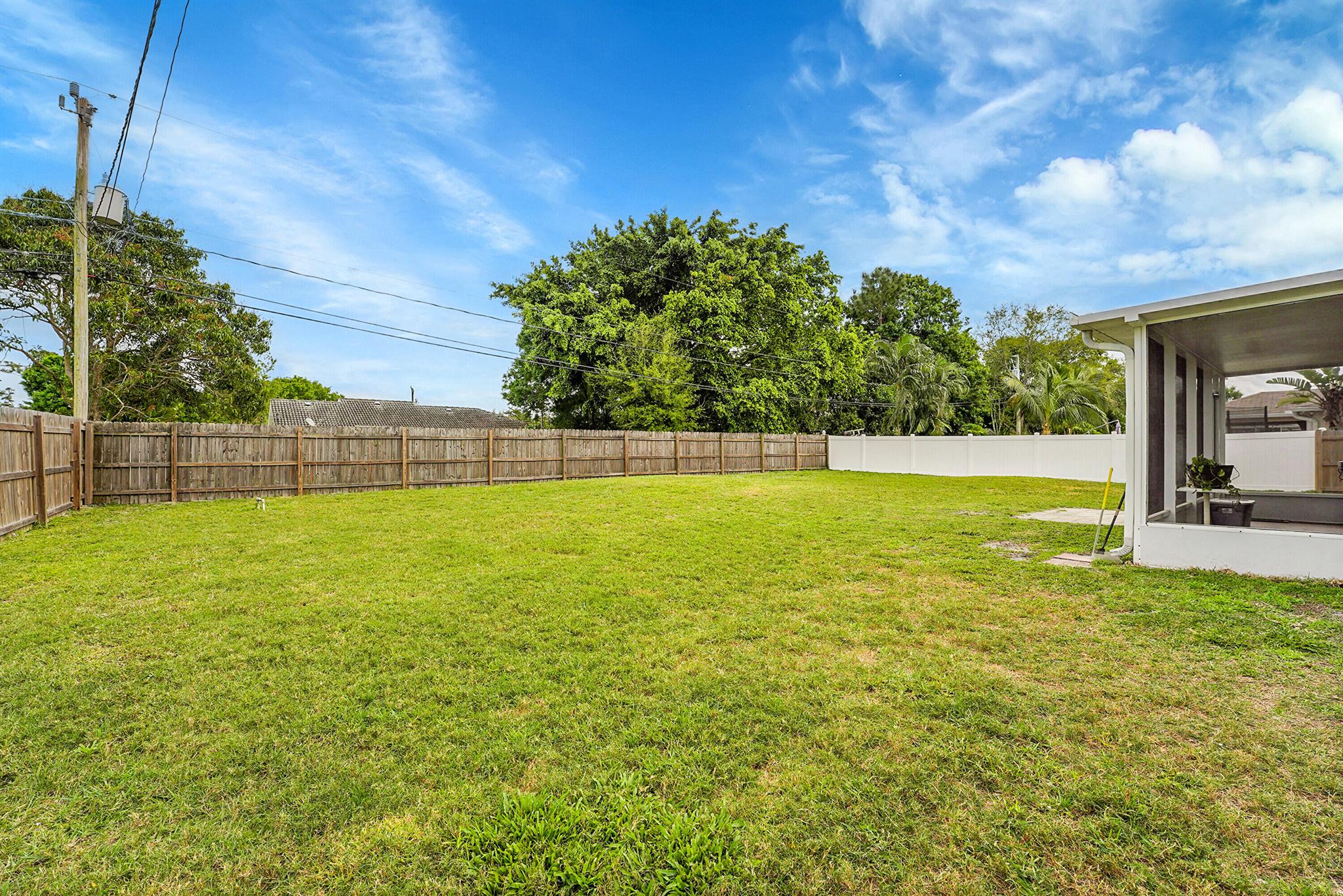 1973 SW Davis Street