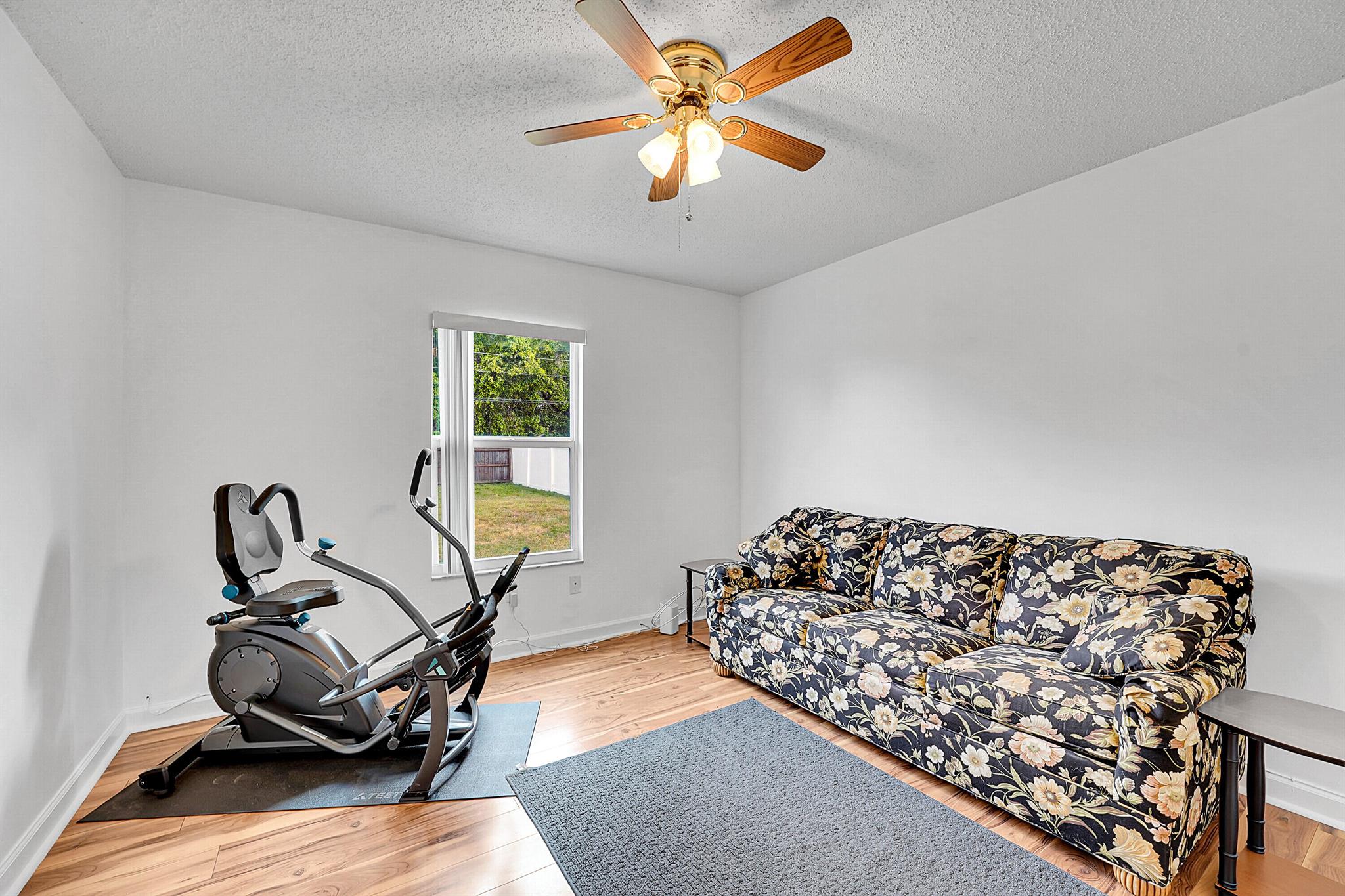 1973 SW Davis Street