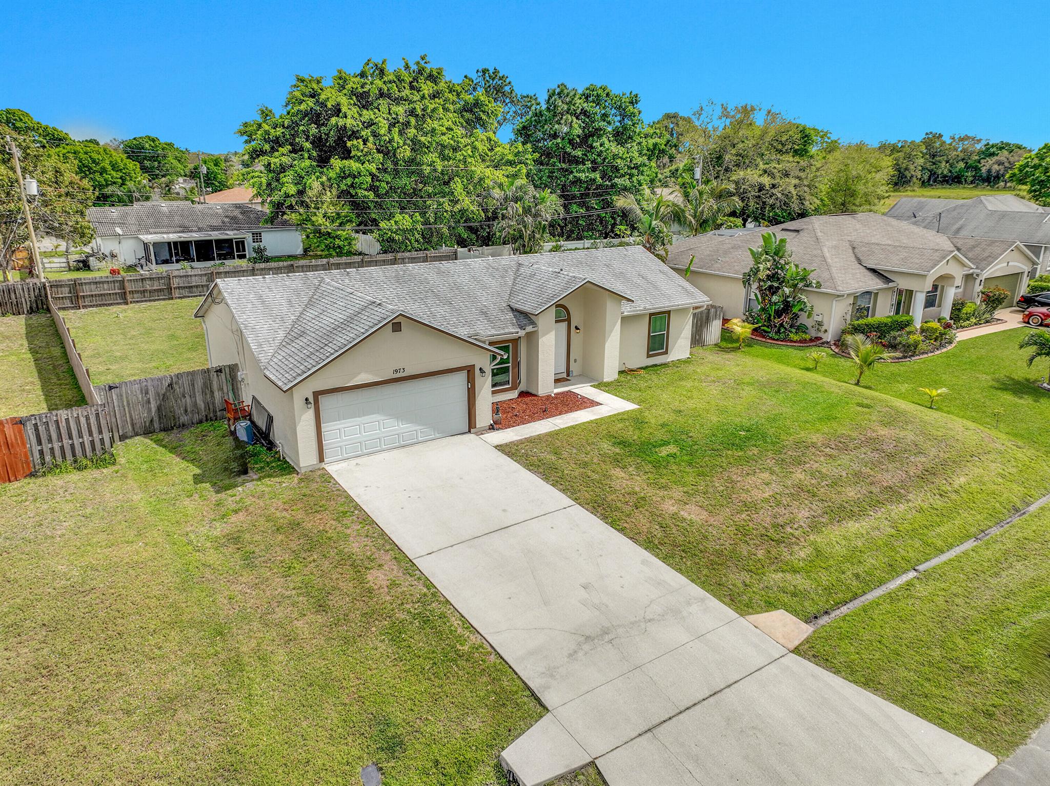 1973 SW Davis Street