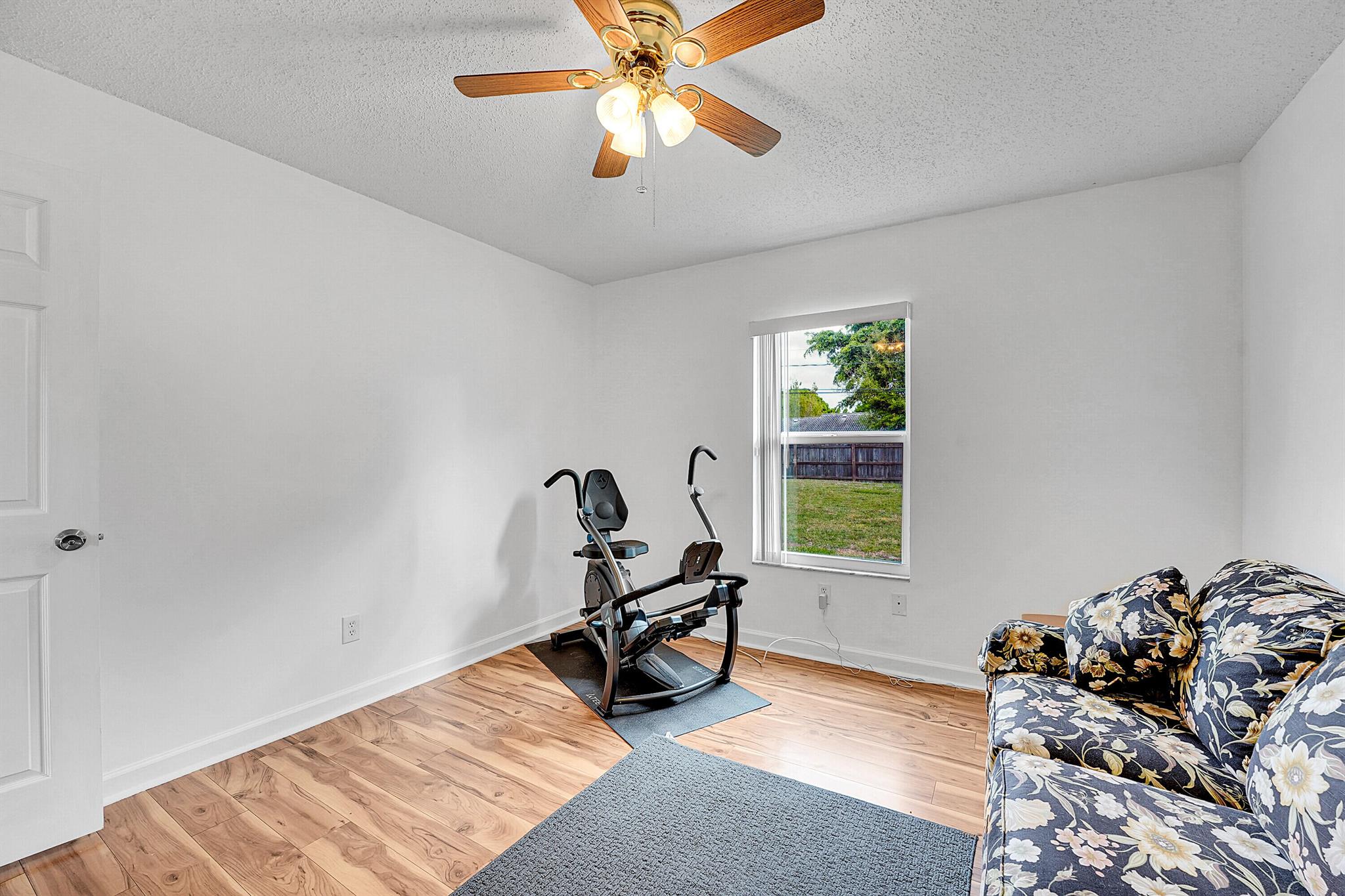 1973 SW Davis Street