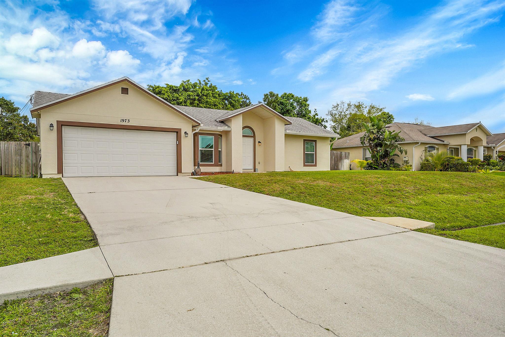 1973 SW Davis Street