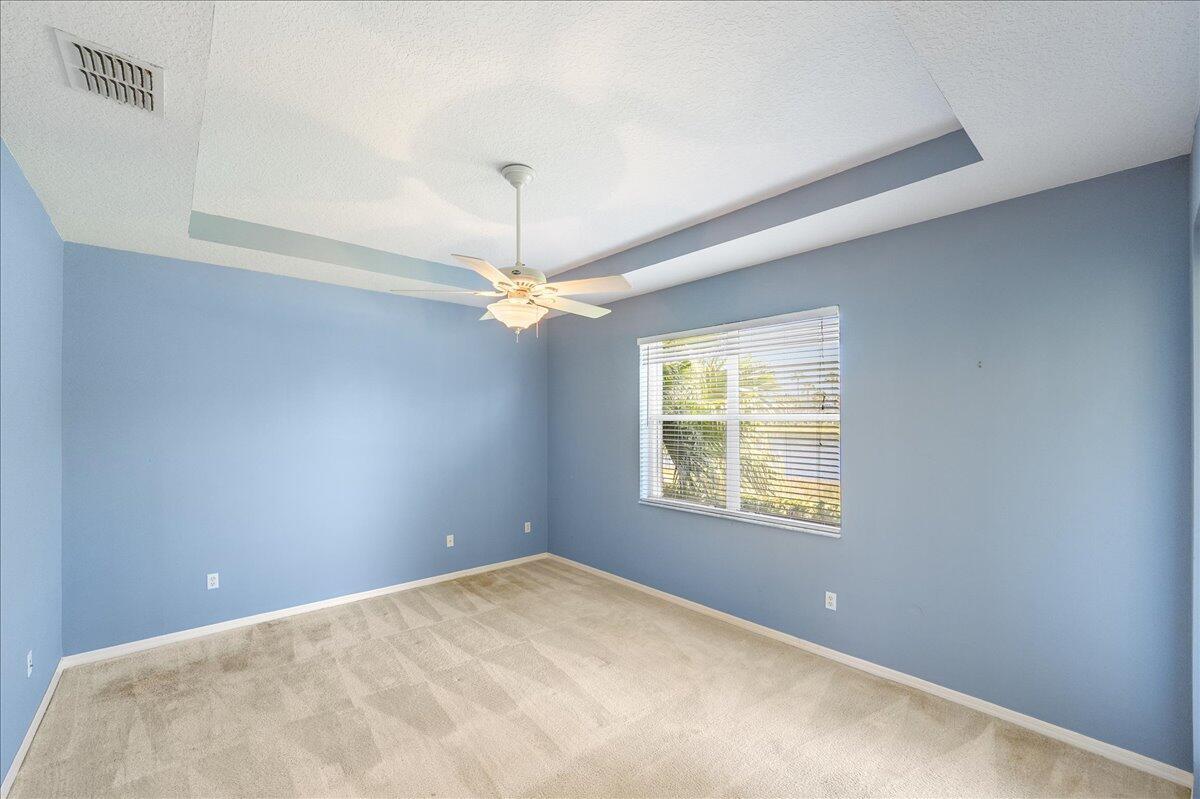 9925 SW Stonegate Drive