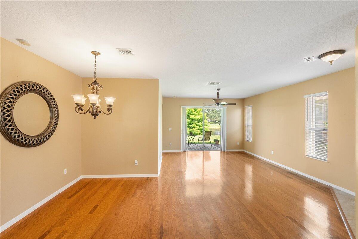 9925 SW Stonegate Drive