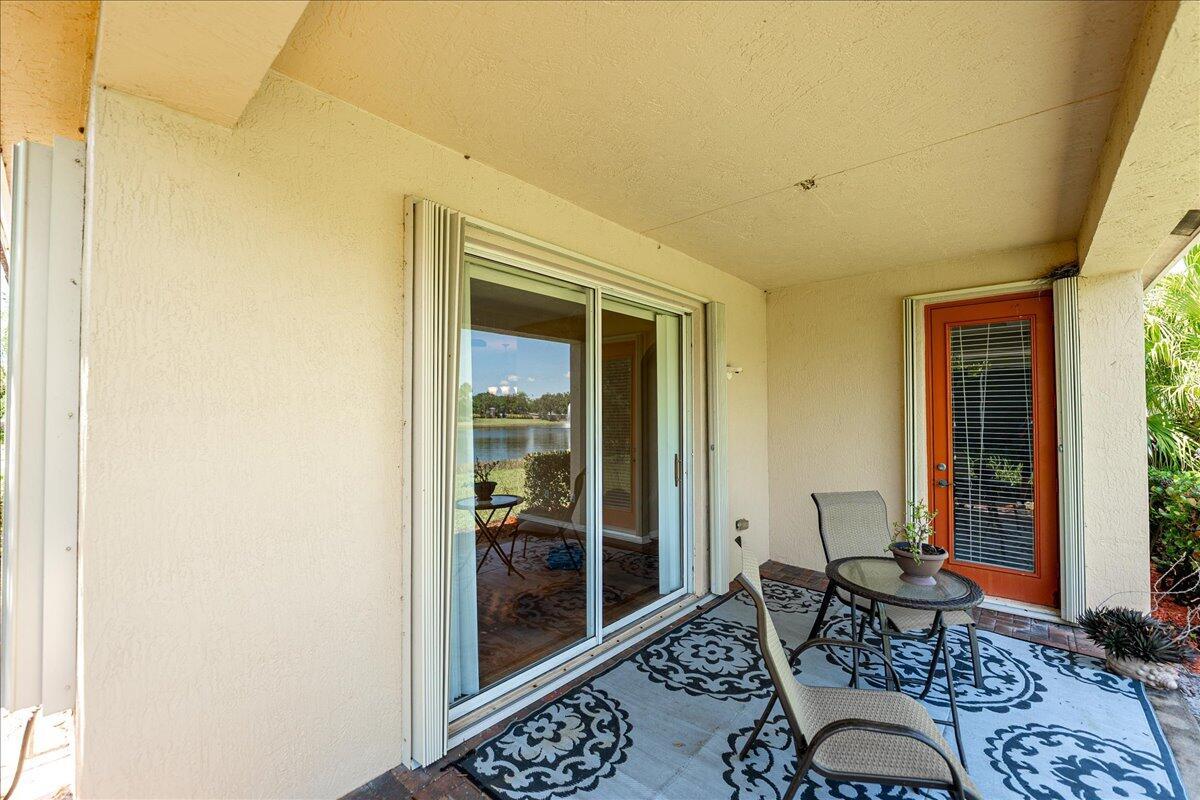 9925 SW Stonegate Drive