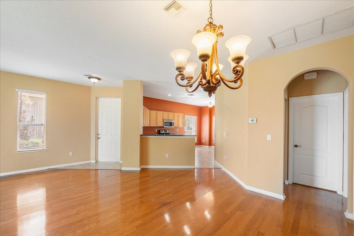 9925 SW Stonegate Drive