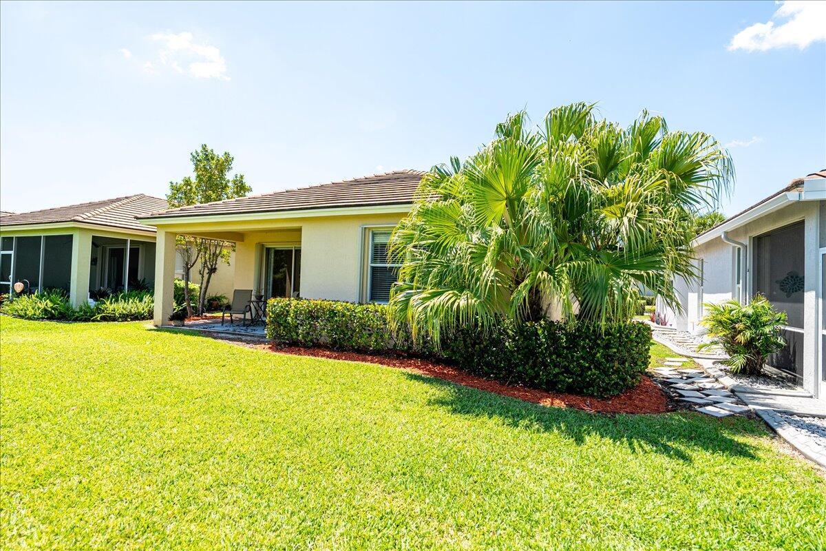 9925 SW Stonegate Drive