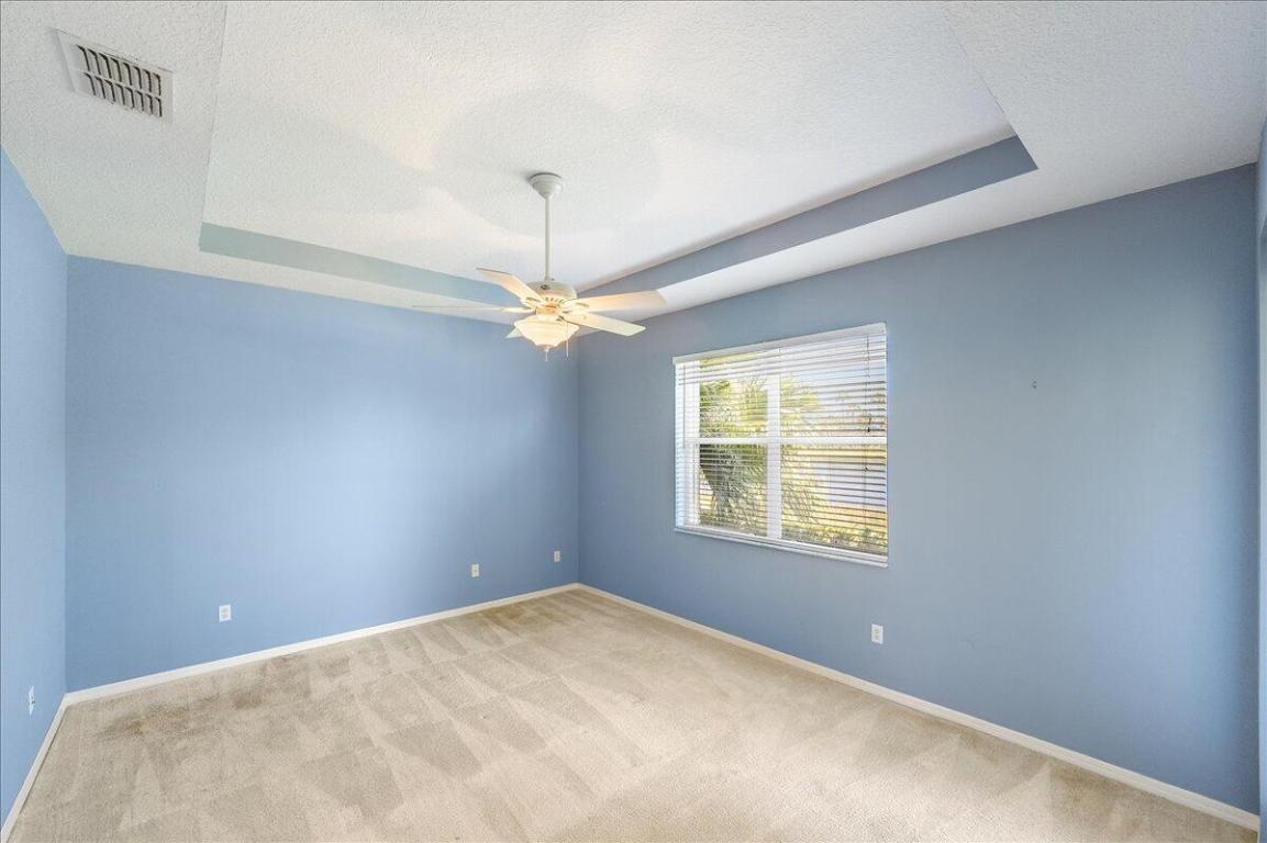 9925 SW Stonegate Drive