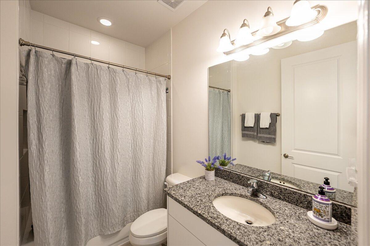 13339 SW River Rock Road