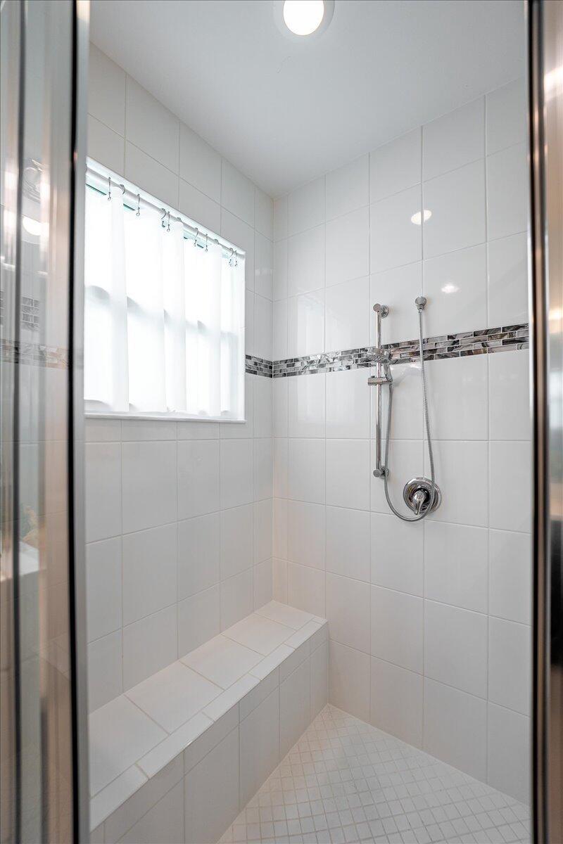 13339 SW River Rock Road