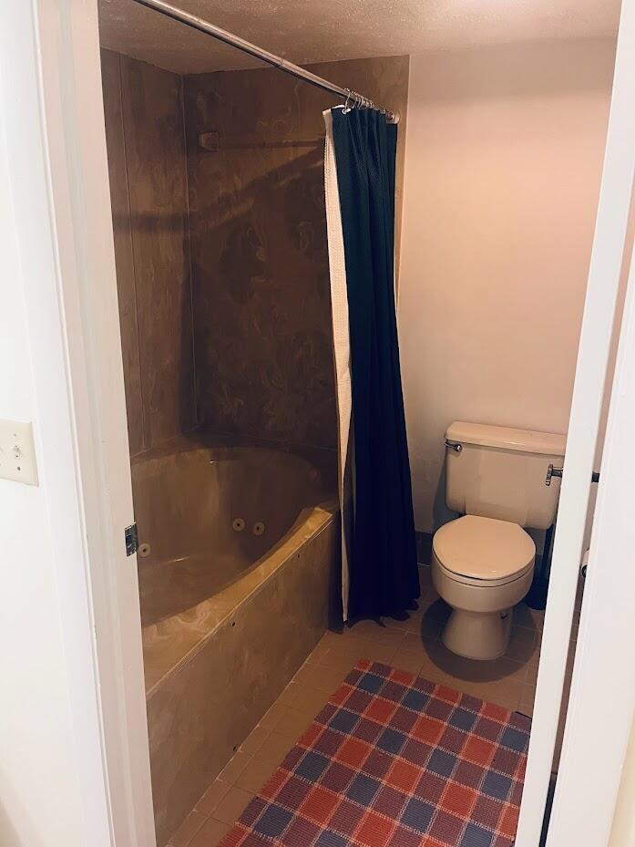 9440 Meadowood Drive 102