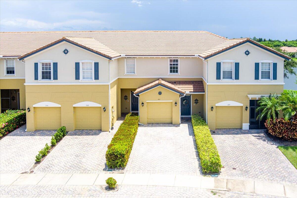 263 Provence Place