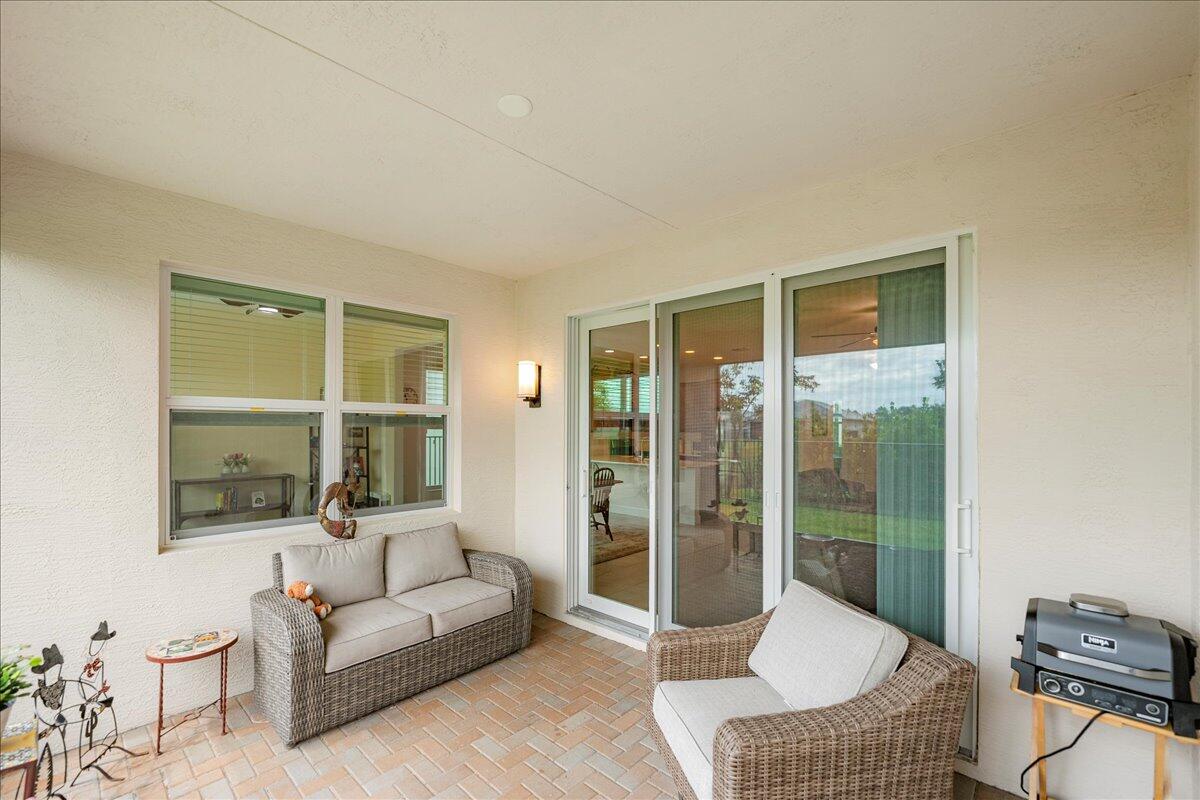 11681 SW Oceanus Boulevard