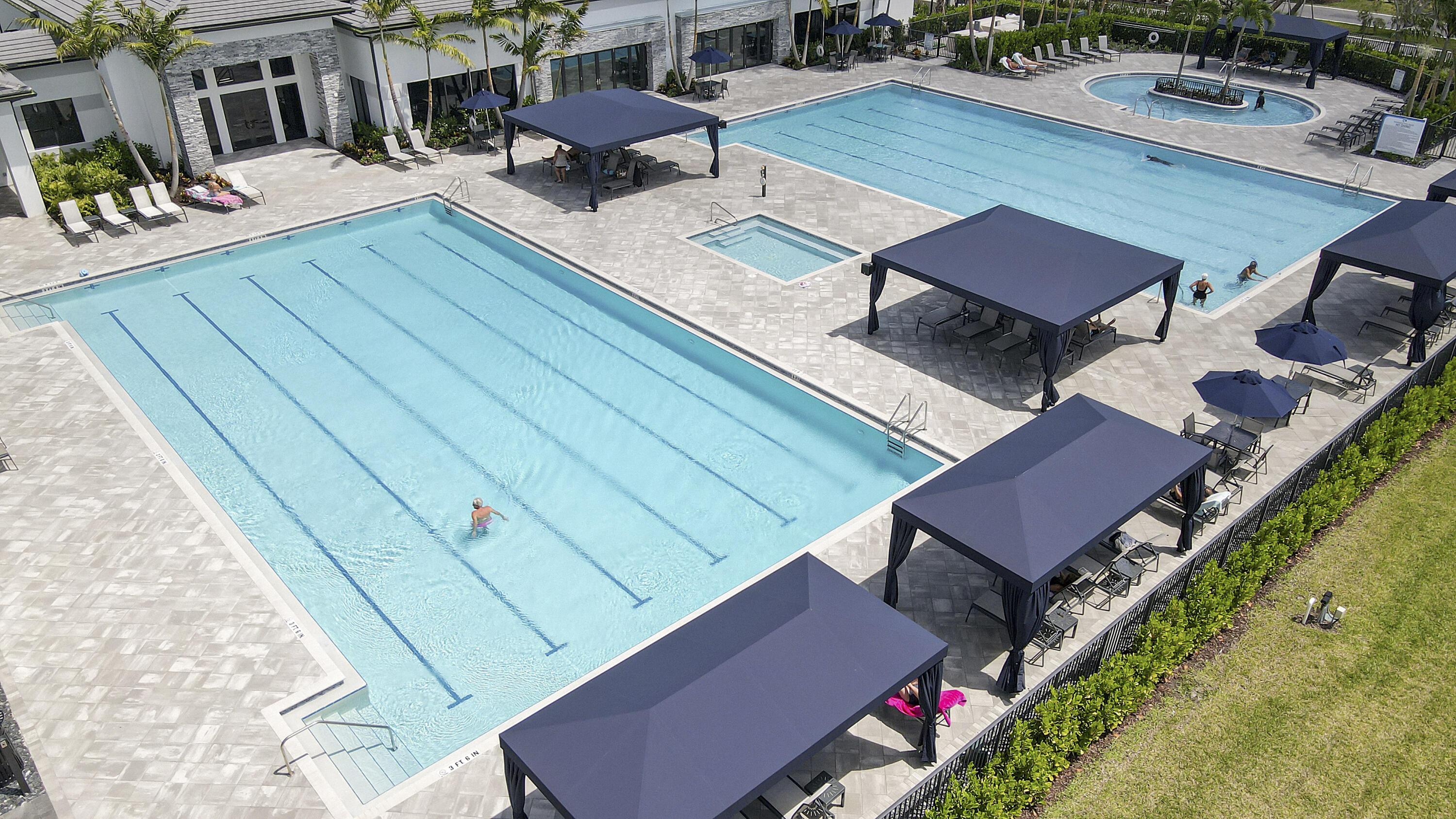 11681 SW Oceanus Boulevard