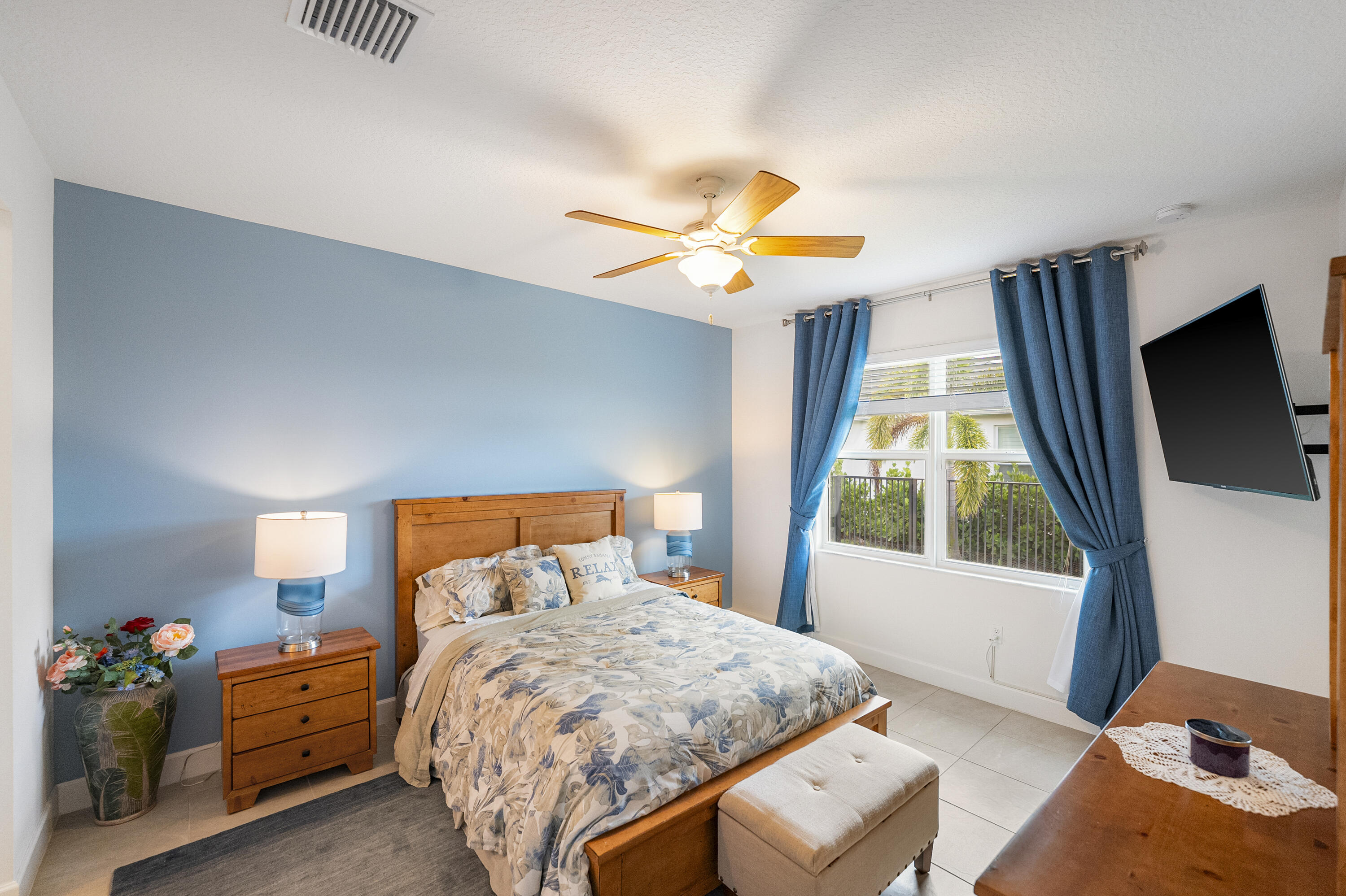 11681 SW Oceanus Boulevard