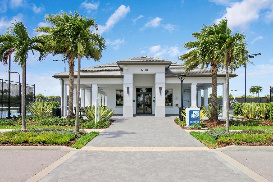 11681 SW Oceanus Boulevard