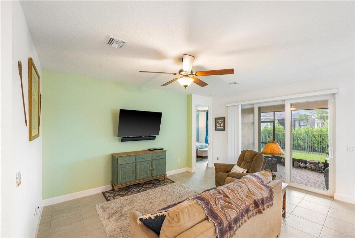 11681 SW Oceanus Boulevard