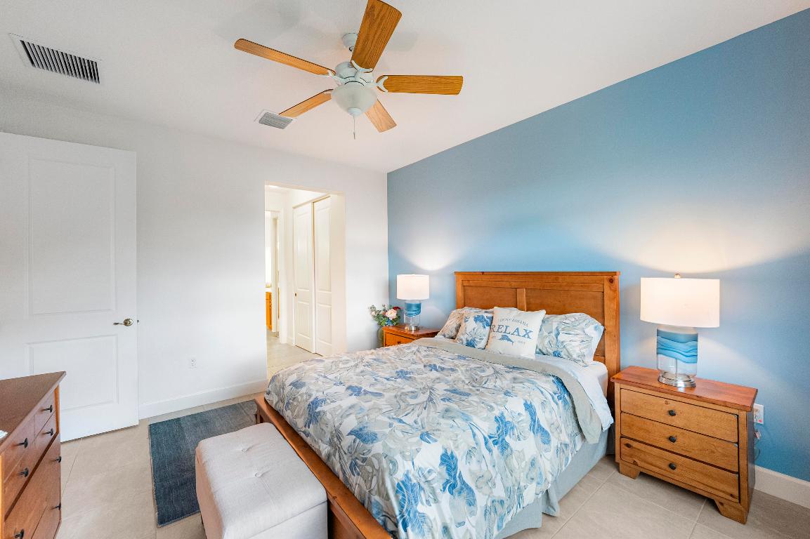 11681 SW Oceanus Boulevard