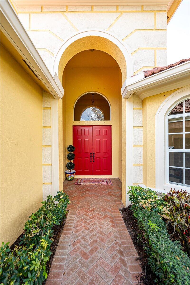 8821 Champions Way
