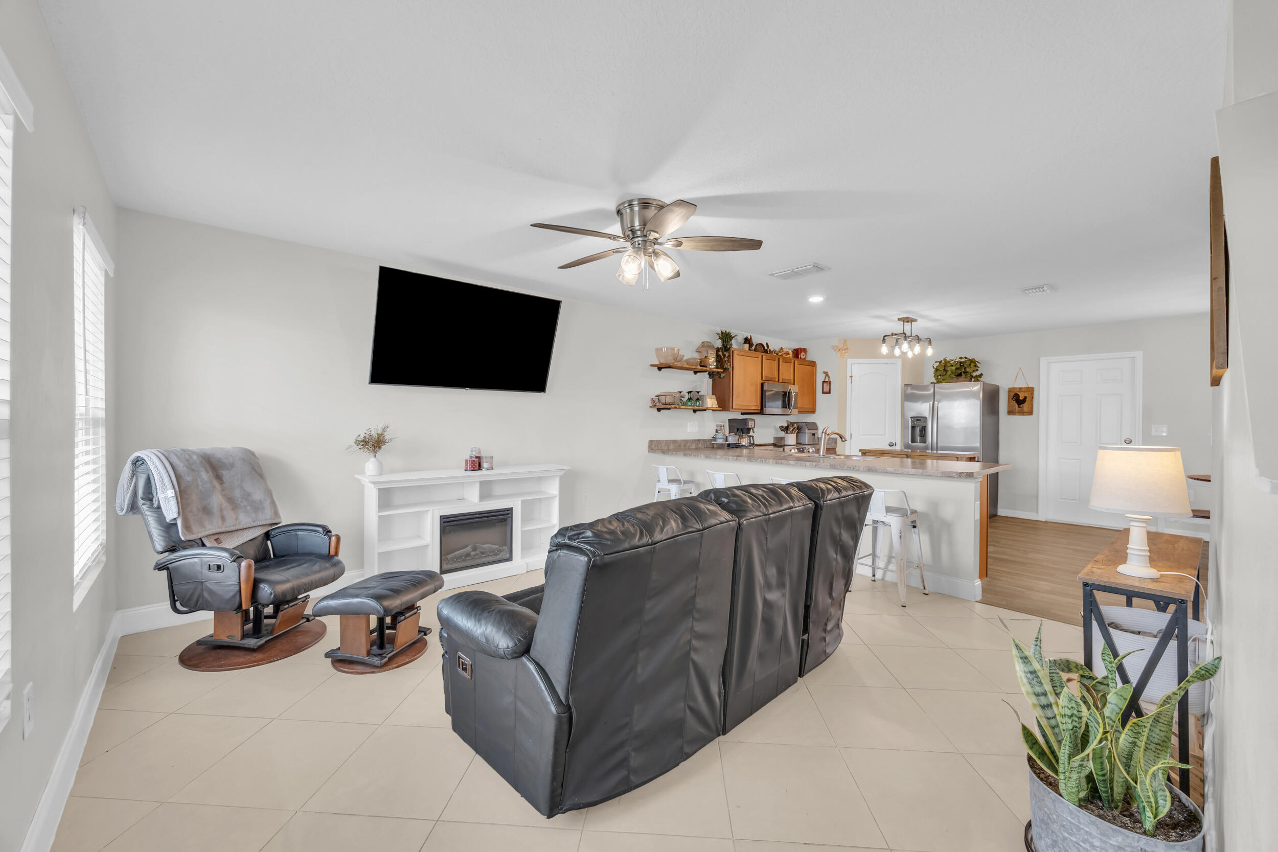 6282 NW Gisela Street