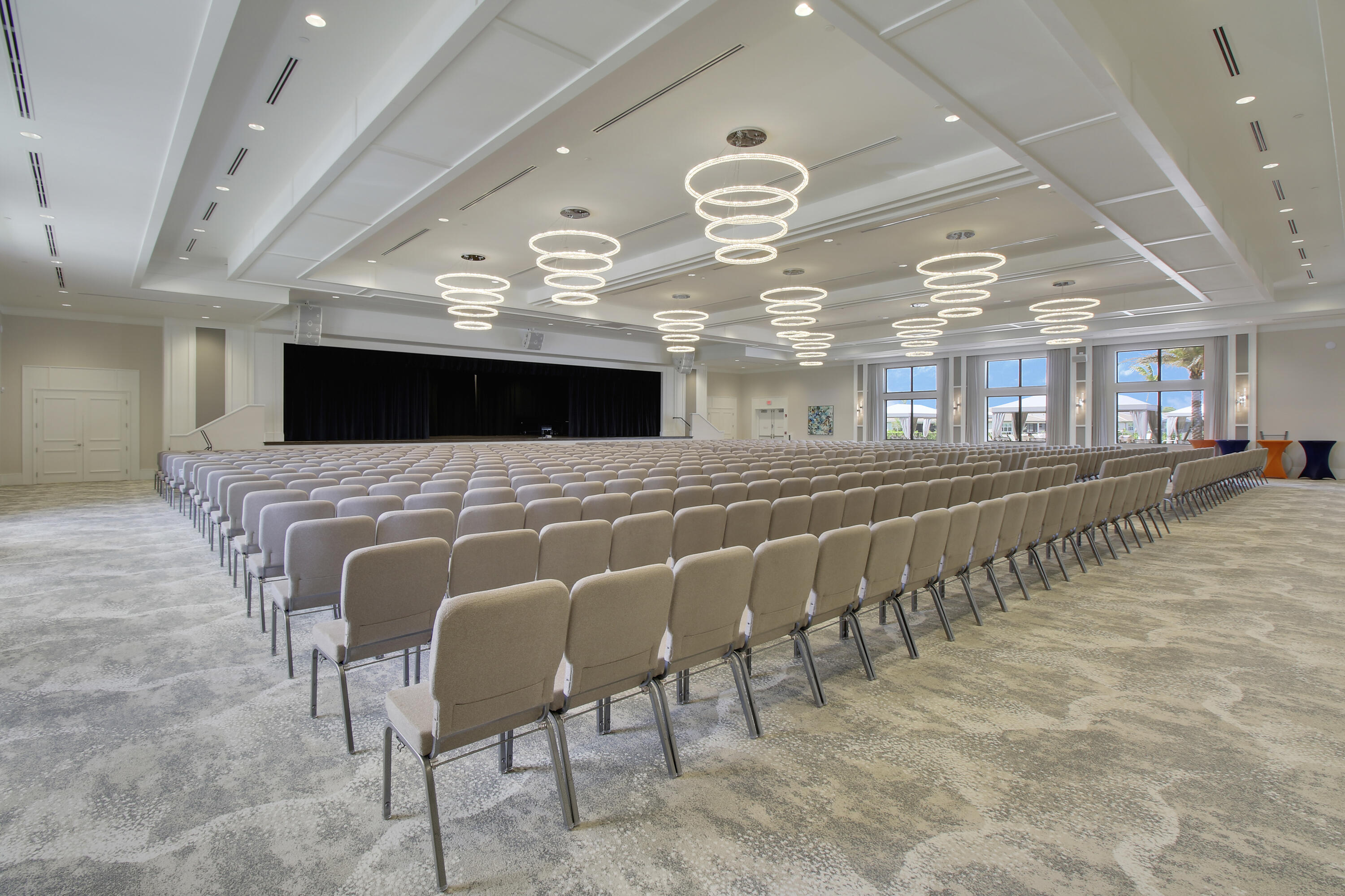 11882 SW Oceanus Boulevard