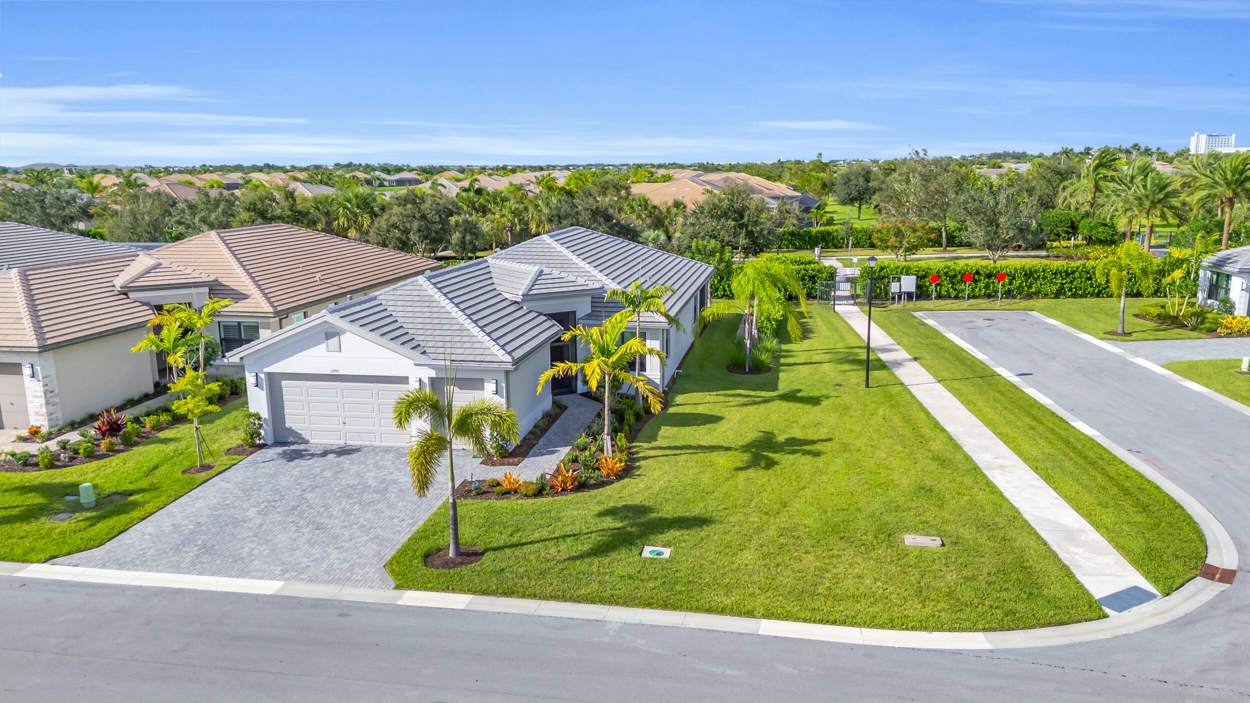 10961 SW Freshwater Court