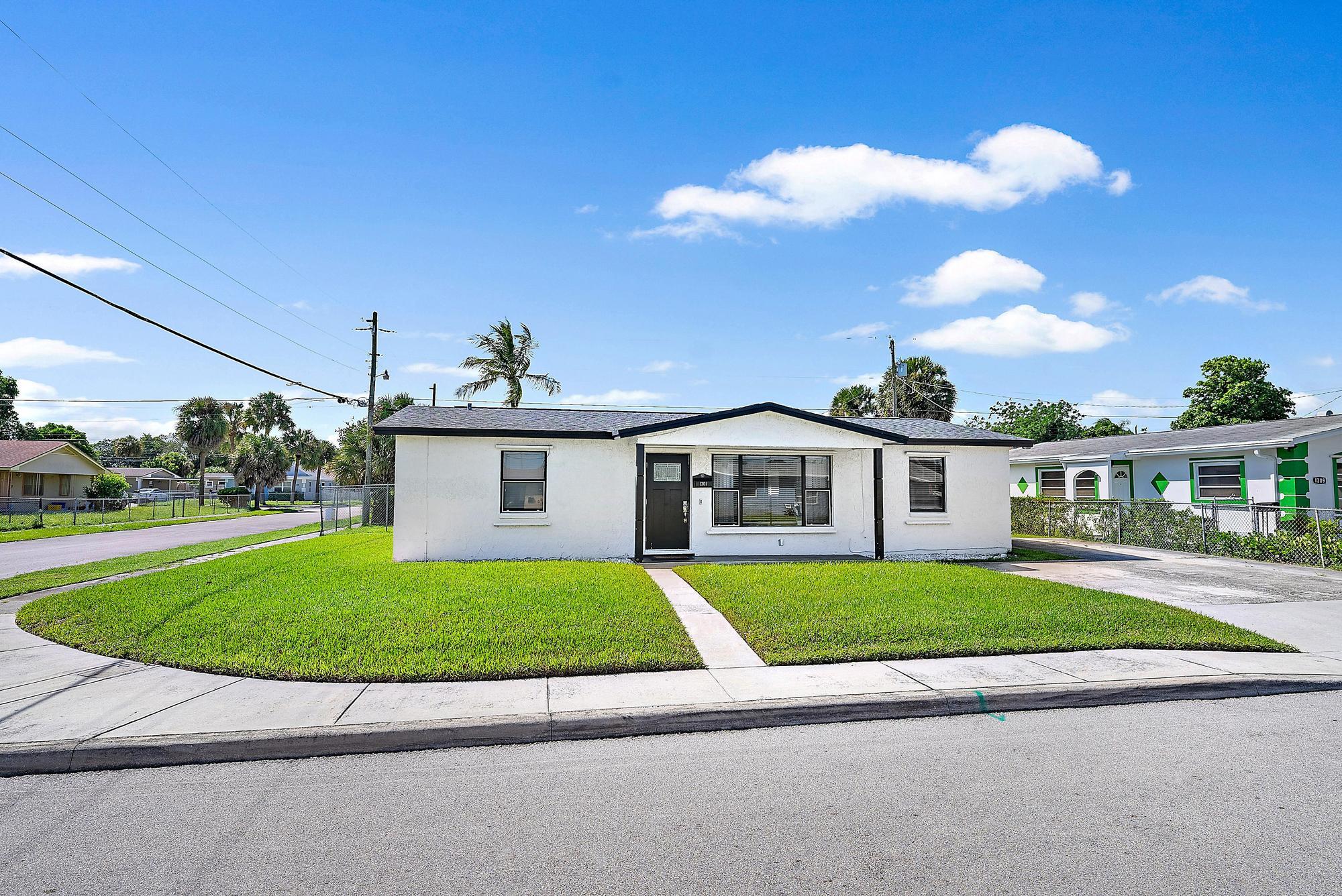 1301 W 26th Street