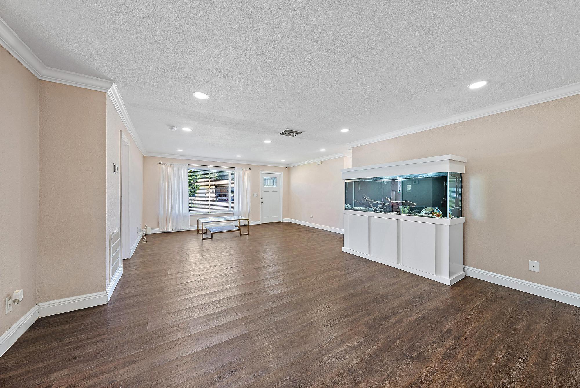 1301 W 26th Street