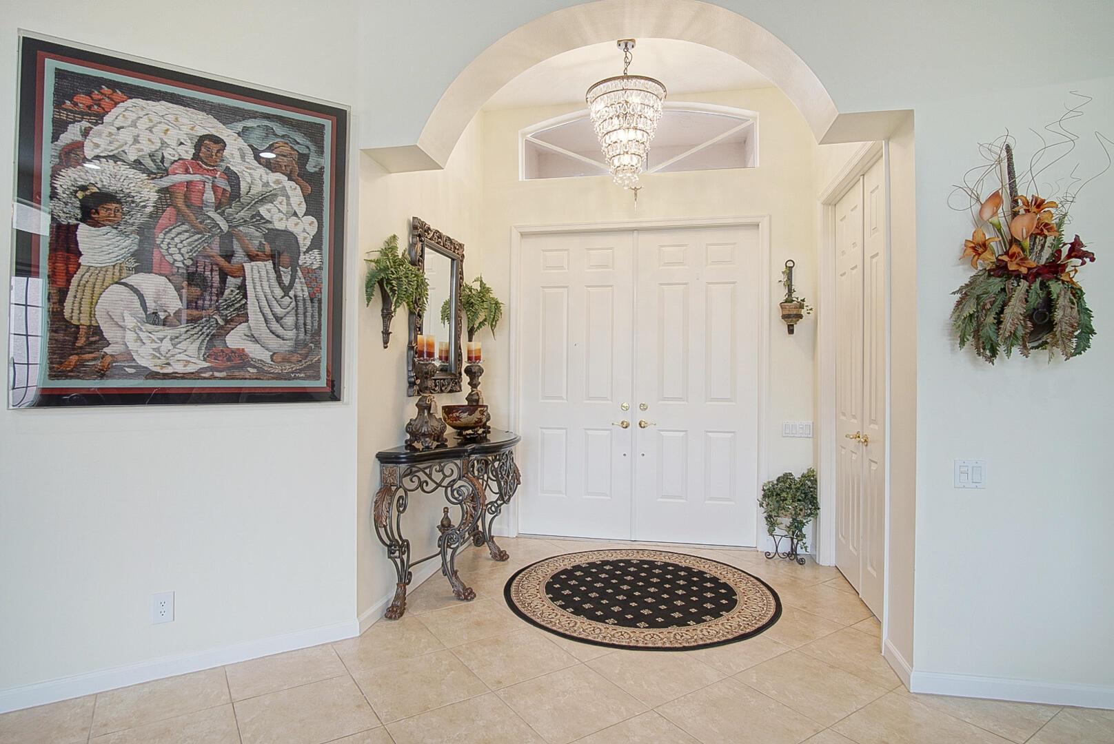 509 NW Blue Lake Drive