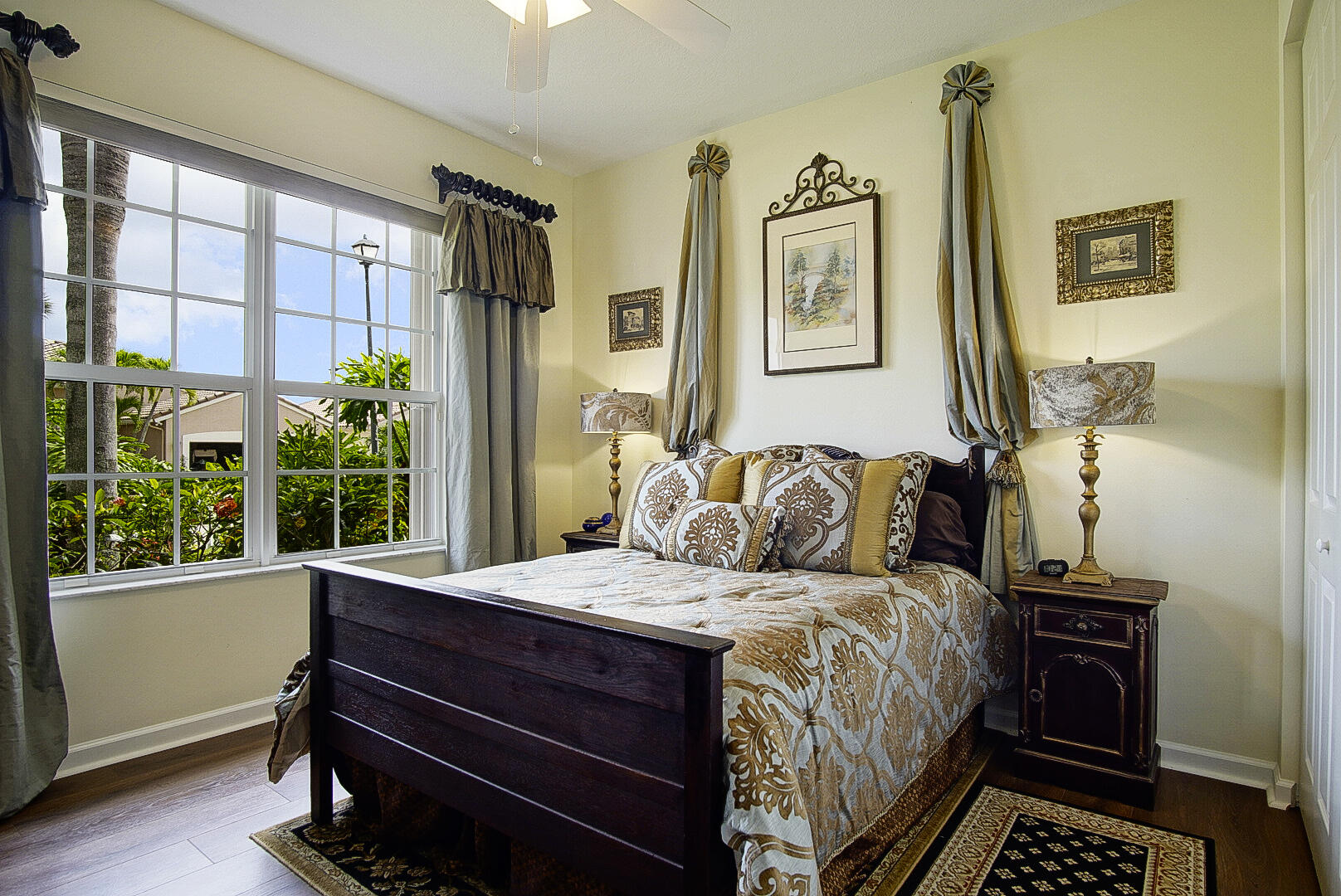 509 NW Blue Lake Drive