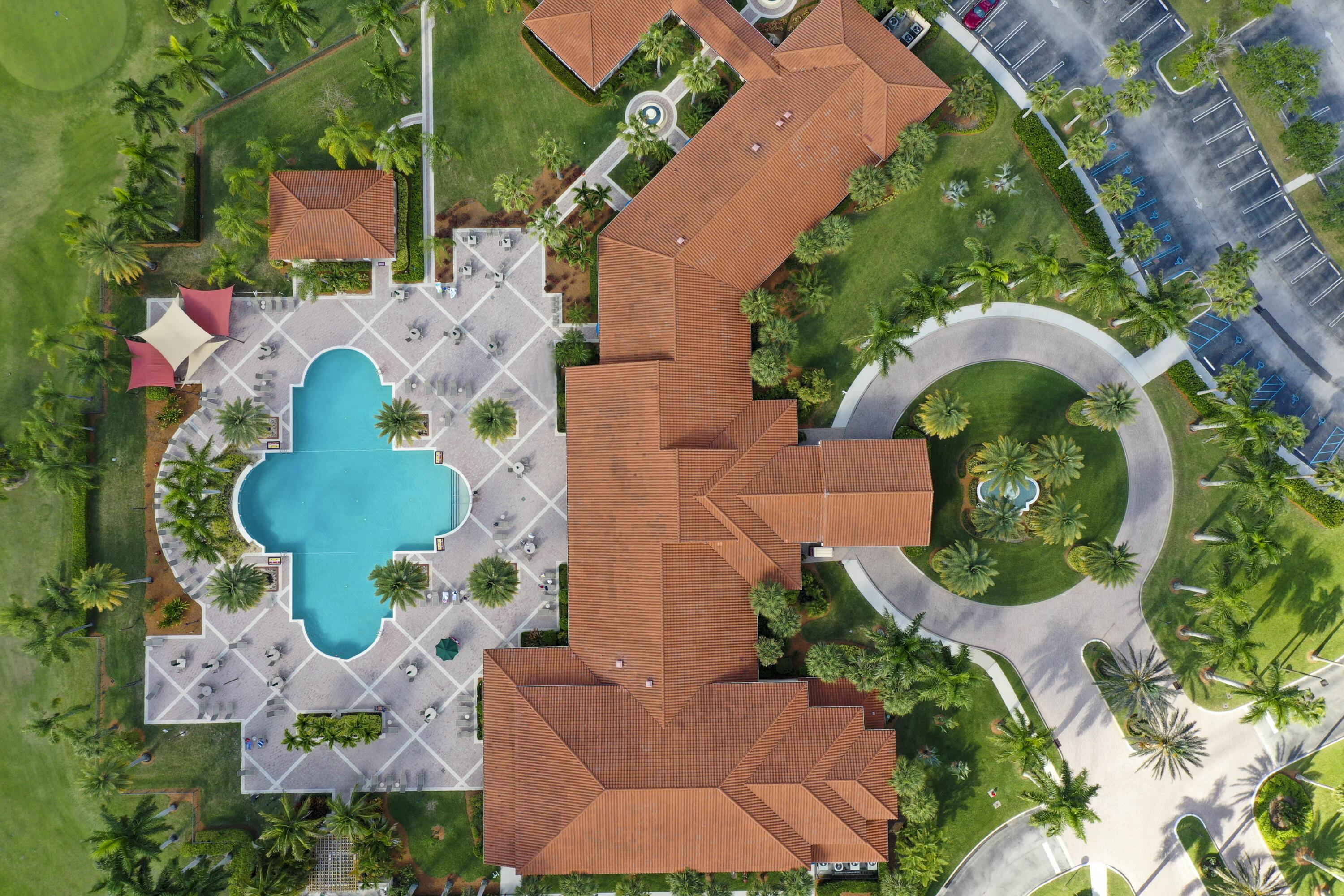 509 NW Blue Lake Drive