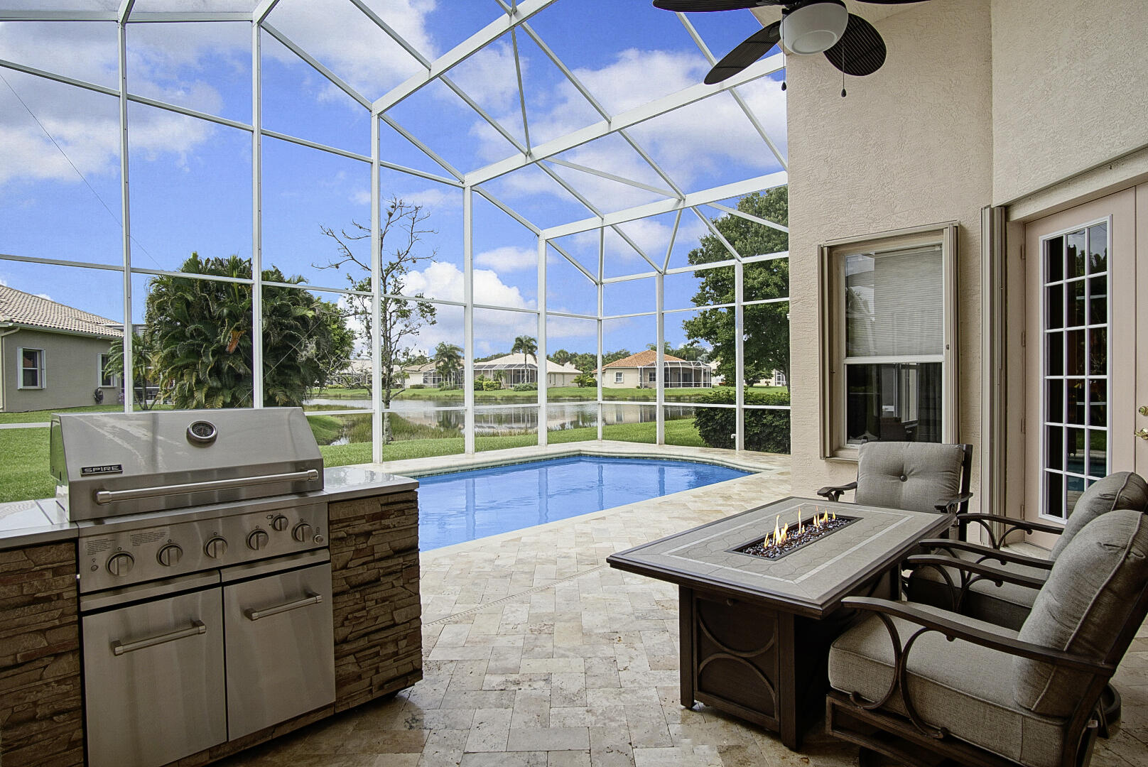 509 NW Blue Lake Drive