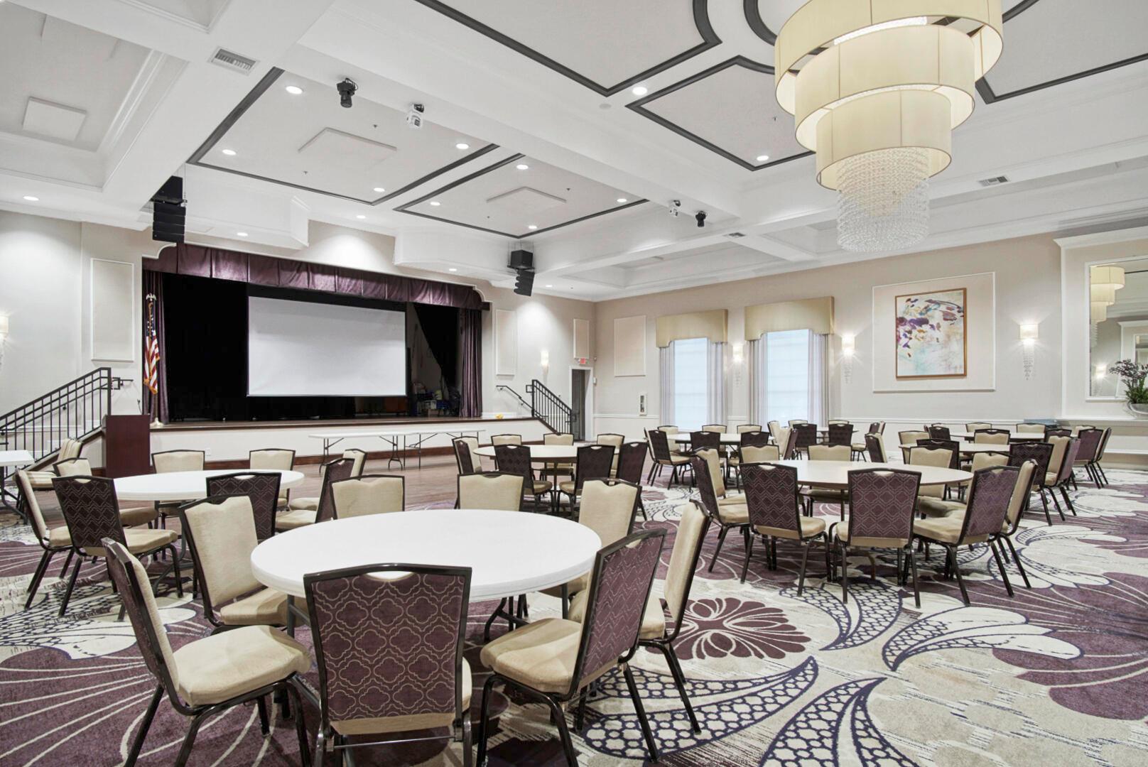 509 NW Blue Lake Drive