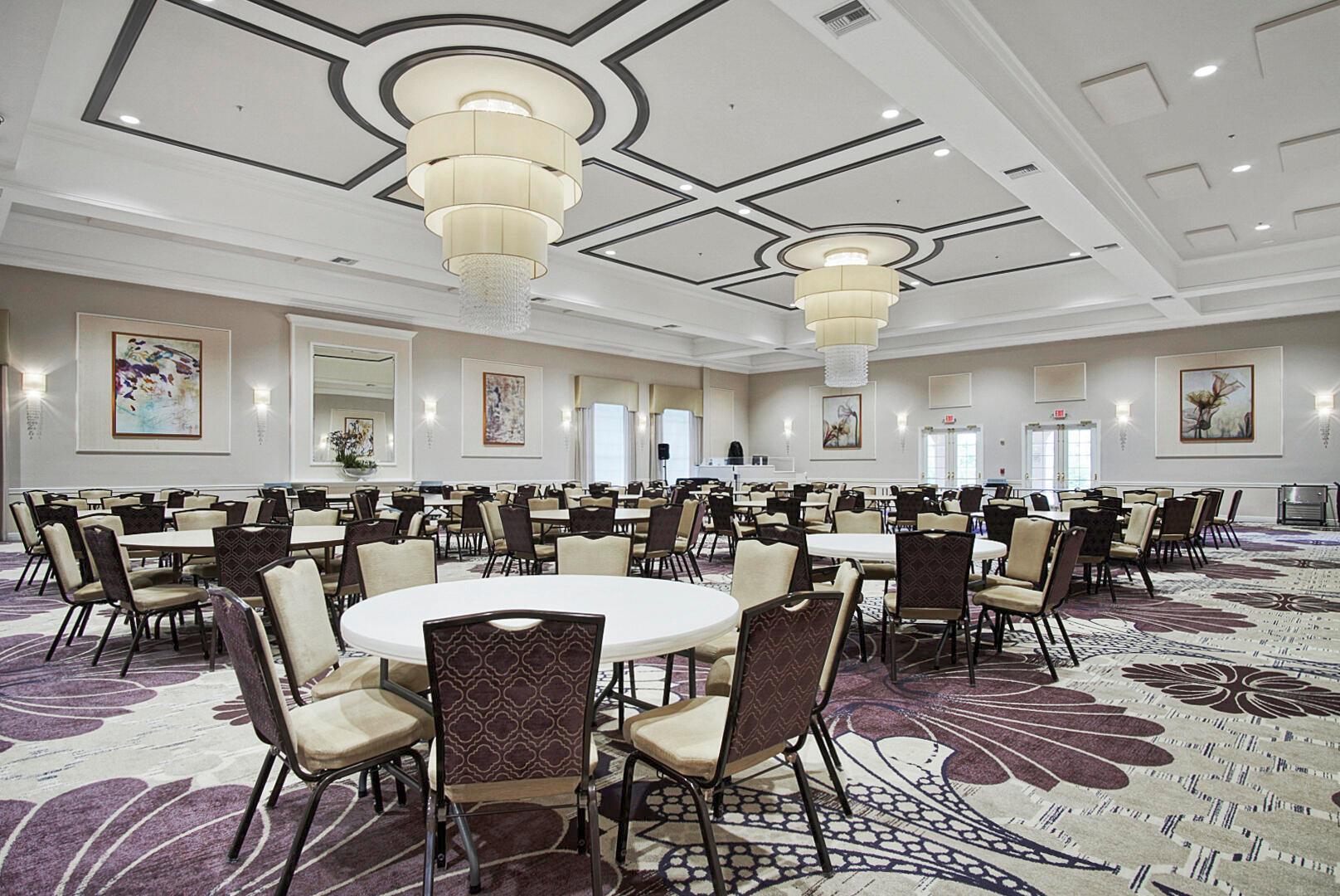 509 NW Blue Lake Drive