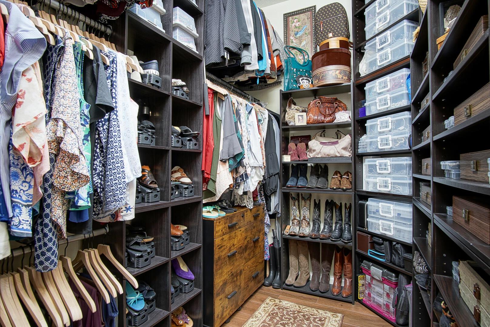 509 NW Blue Lake Drive