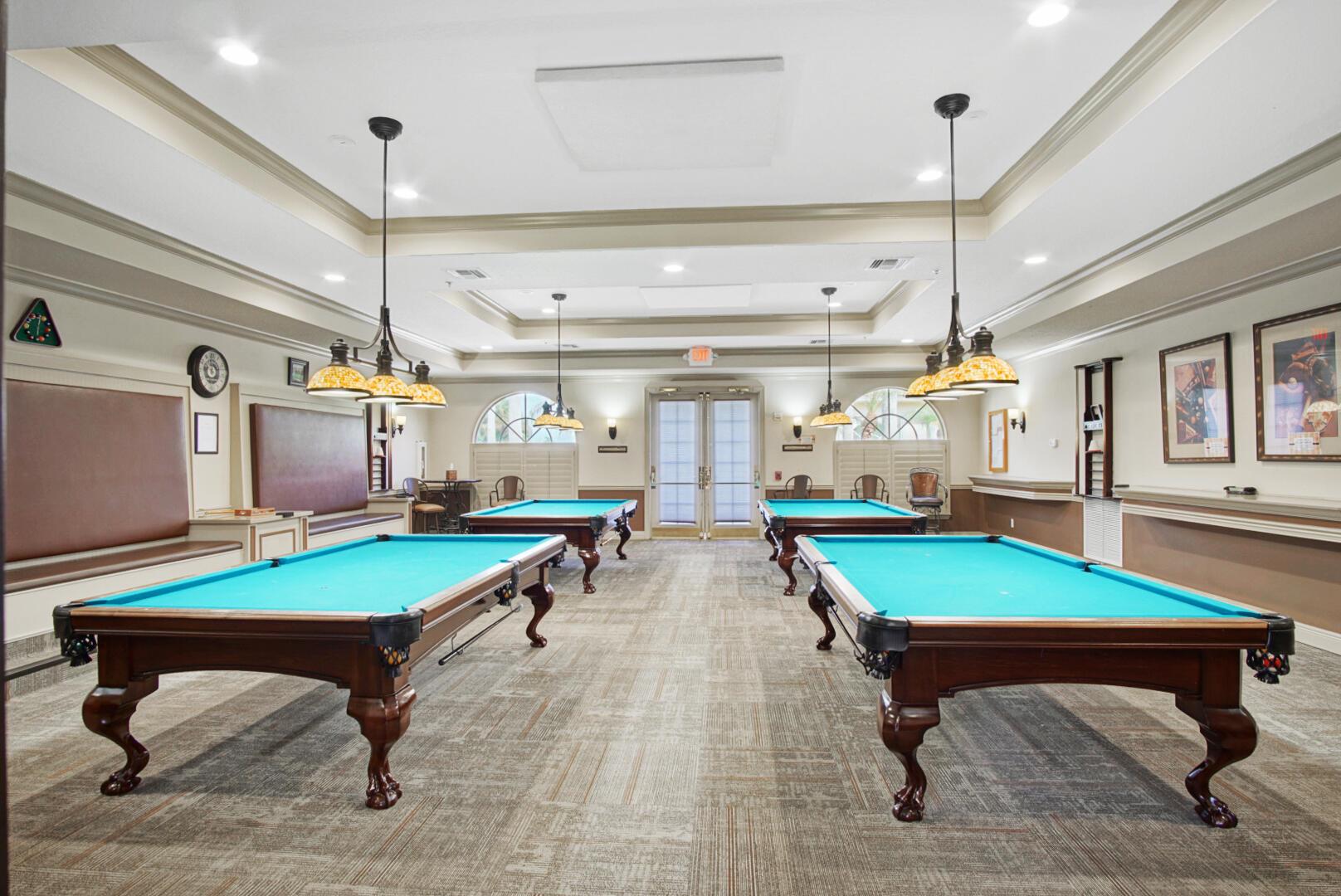 509 NW Blue Lake Drive