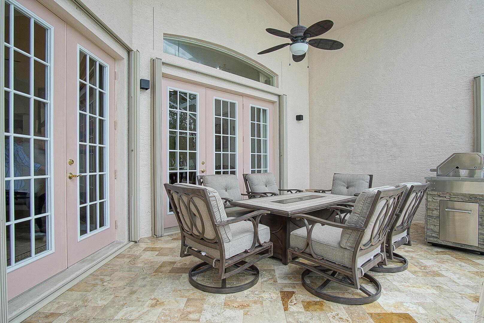 509 NW Blue Lake Drive