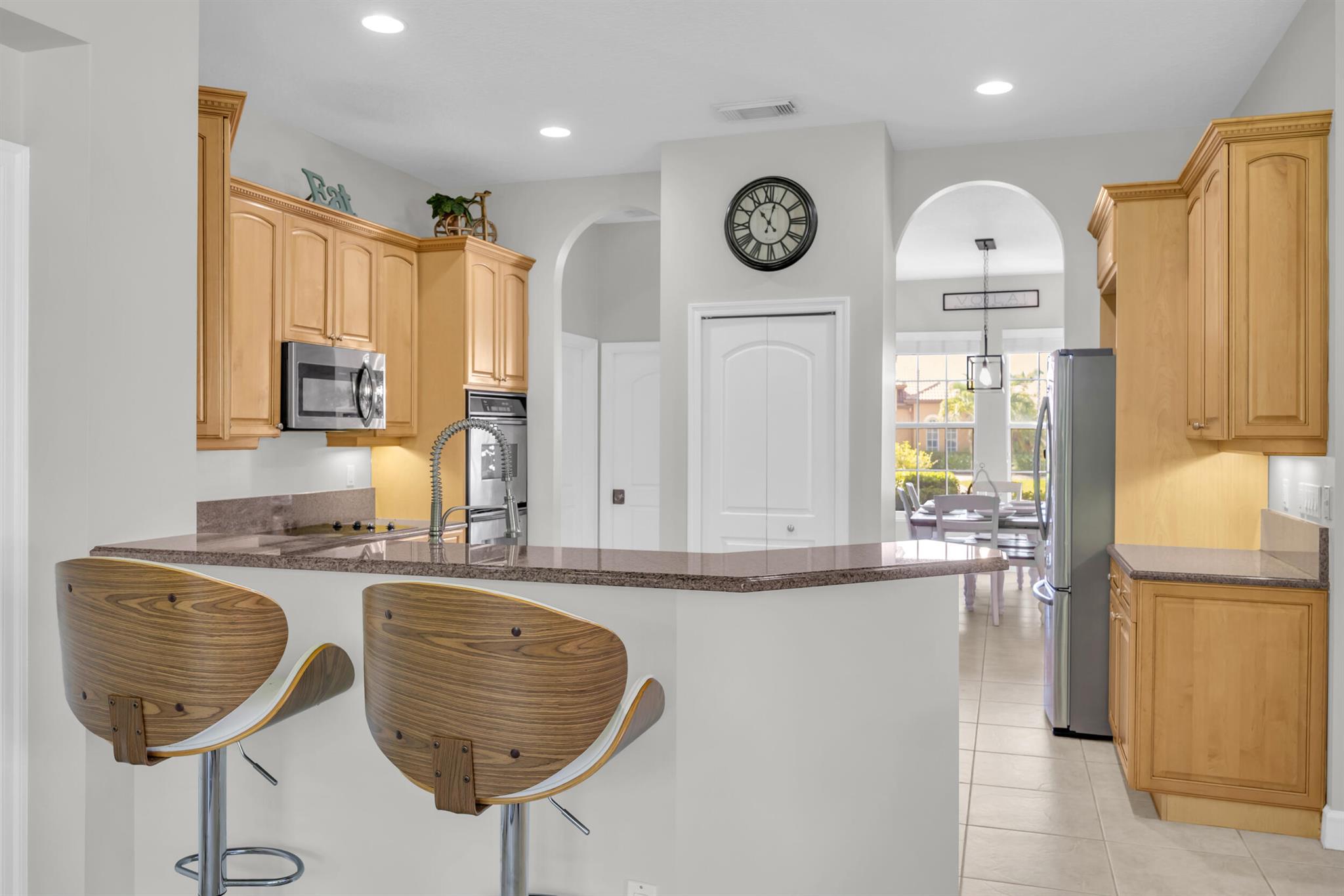 870 SW Grand Reserves Boulevard