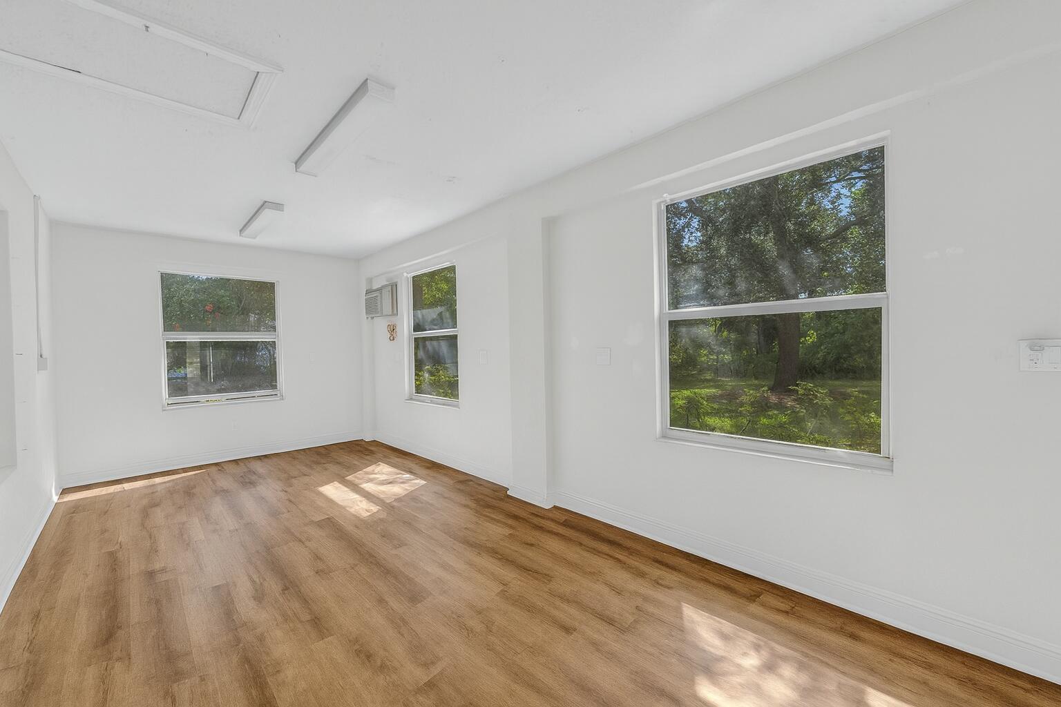 6116 NW Densaw Terrace