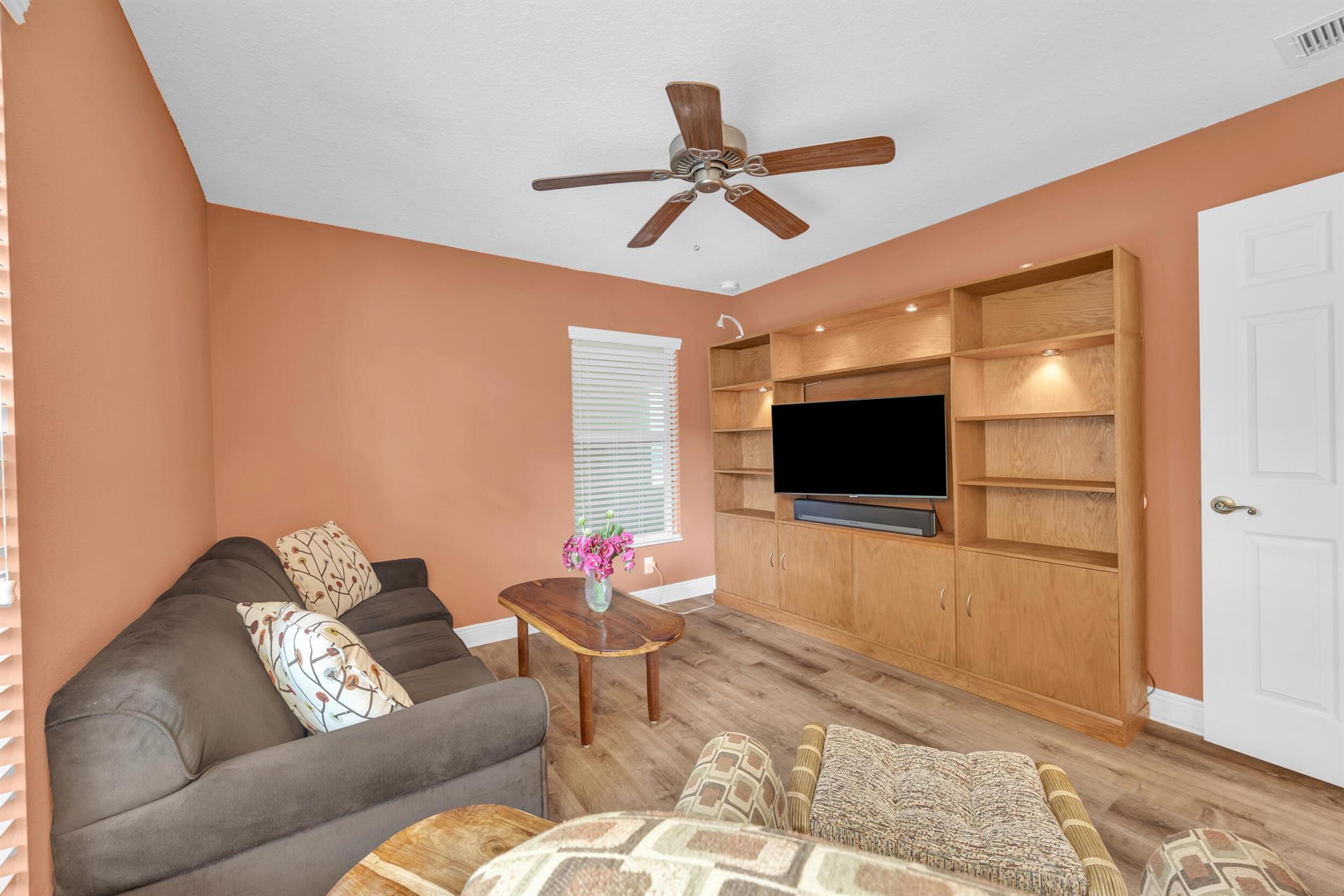 6116 NW Densaw Terrace