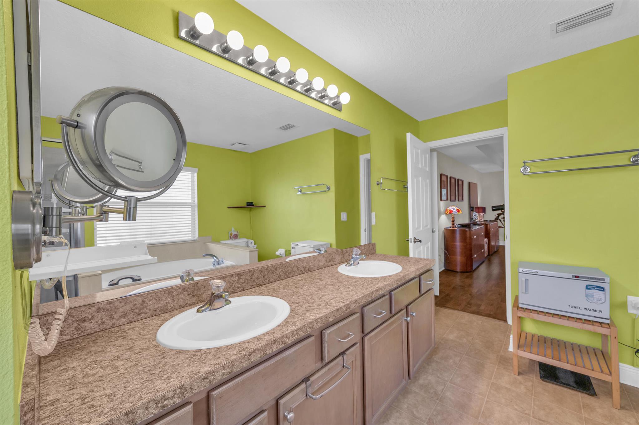 6116 NW Densaw Terrace