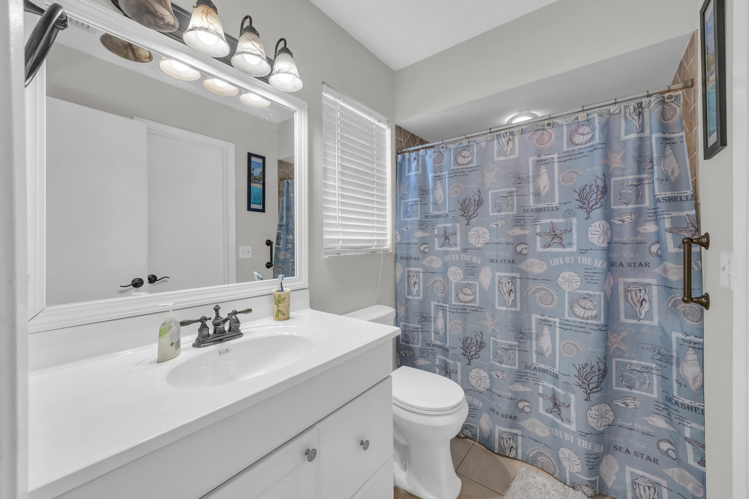 261 SW Chelsea Terrace